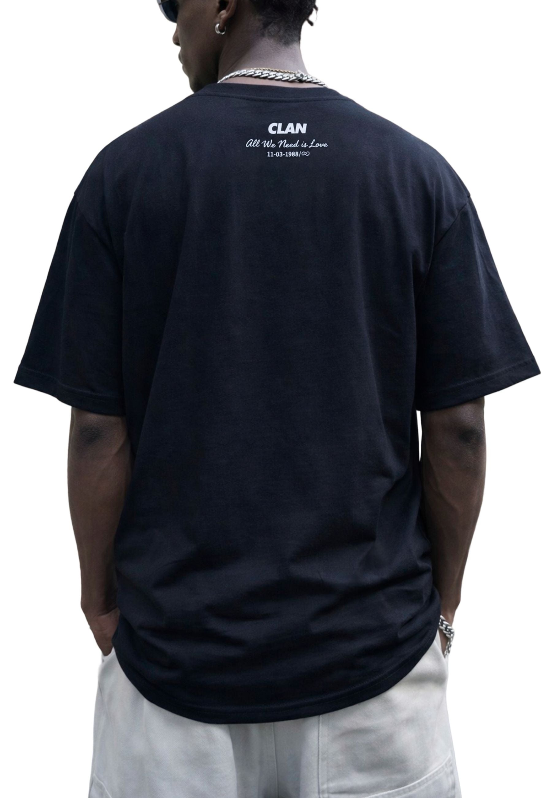 CAMISETA CLAN NEGRA CANSERBERO TEE