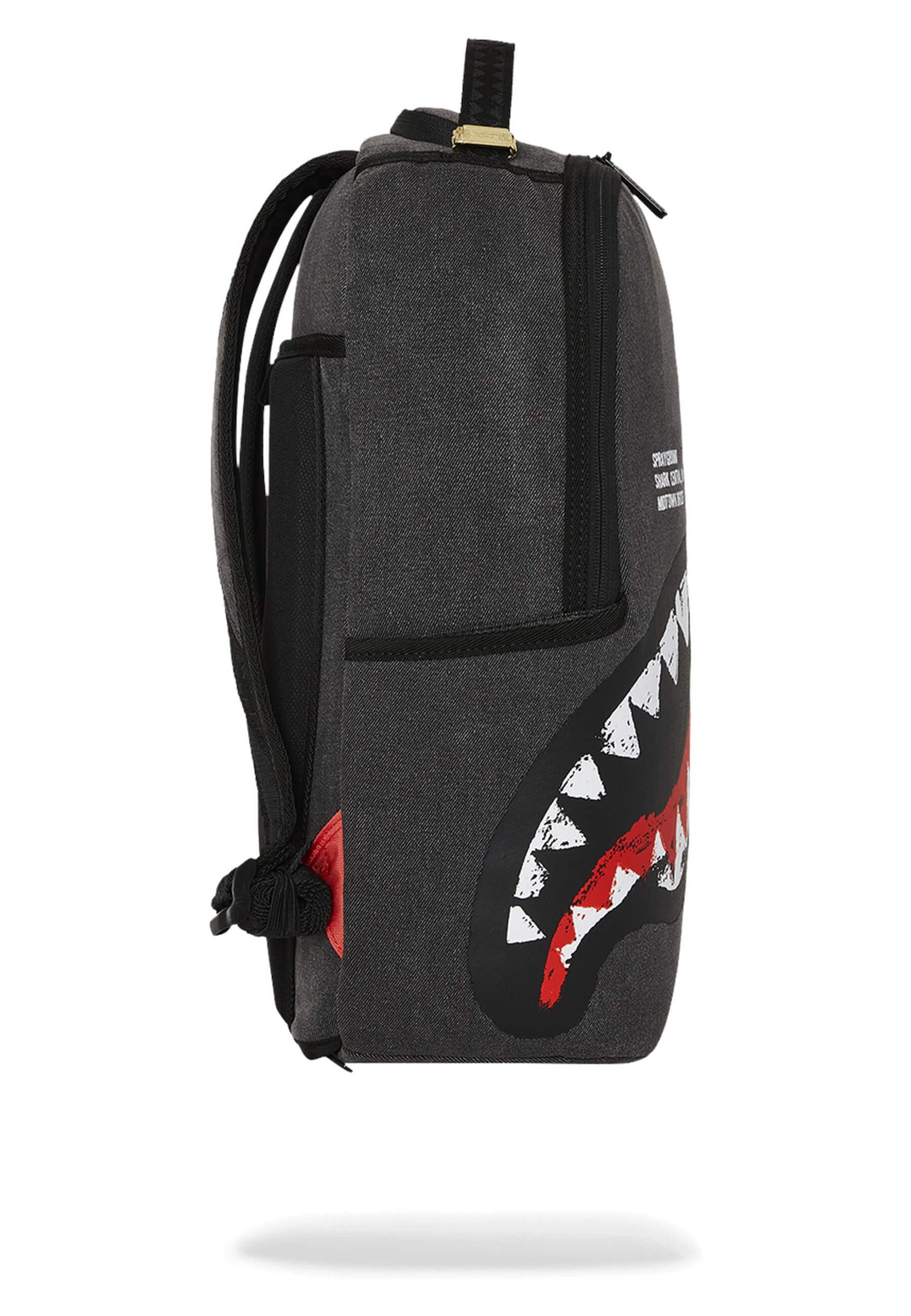 MOCHILA SPRAYGROUND NEGRA SHARK CENTRAL PAINTED DLXS BACKPACK