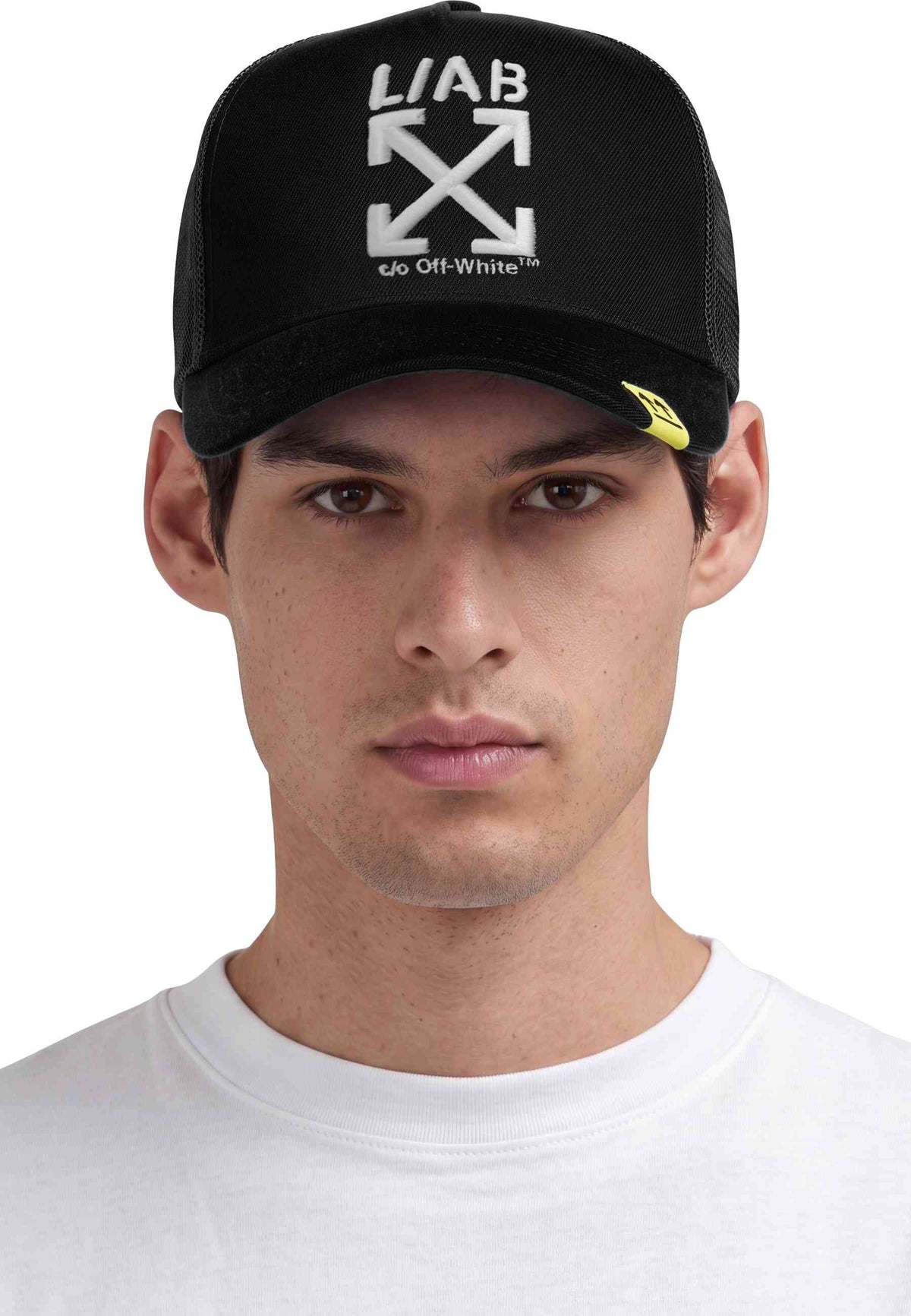 GORRA L/AB c/o Off-White NEGRA CLAMP ARROWS CURVED BRIM TRUCKER CAP