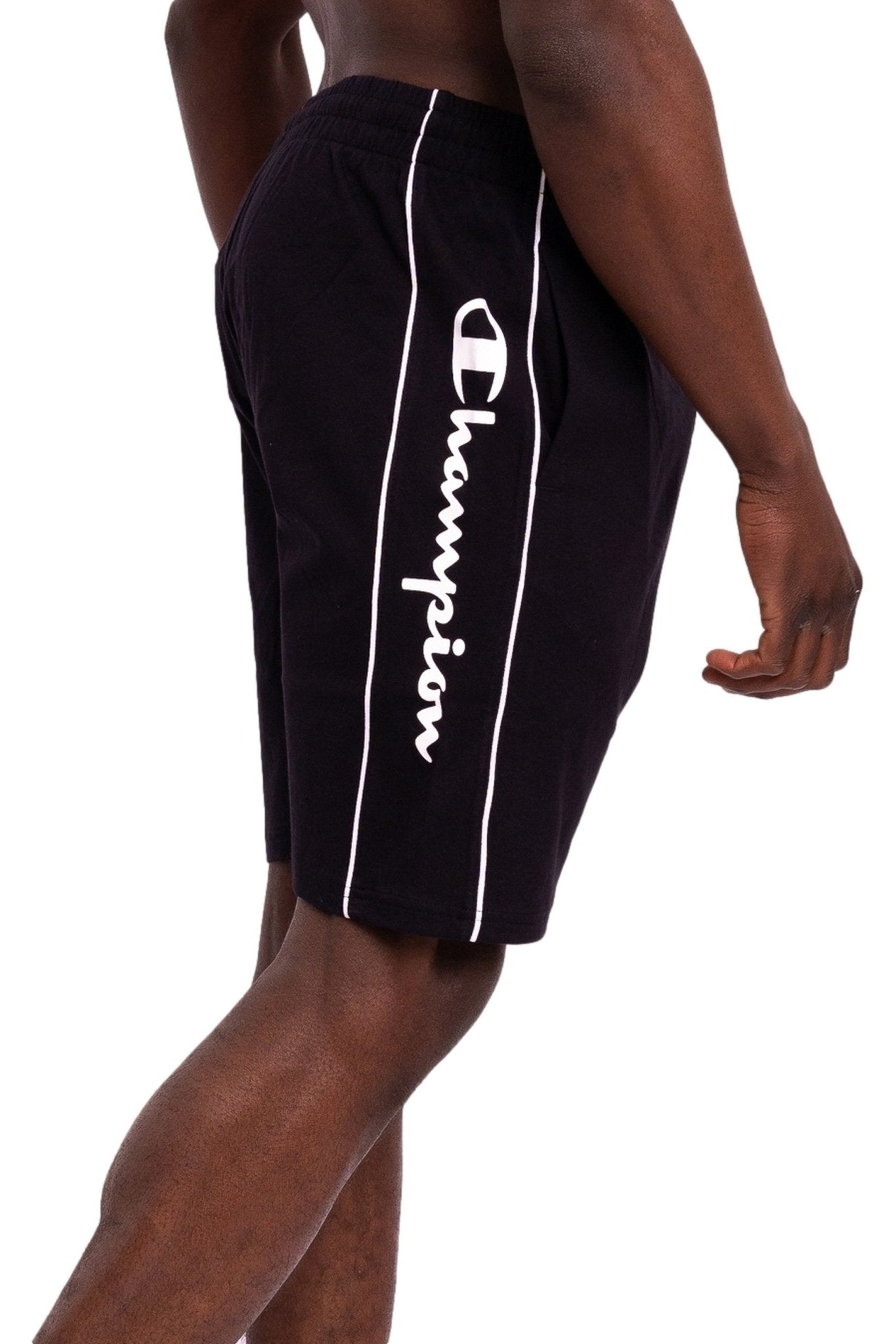 BERMUDA CHAMPION NEGRA SCRIPT LOGO SHORT - AREA ZERO