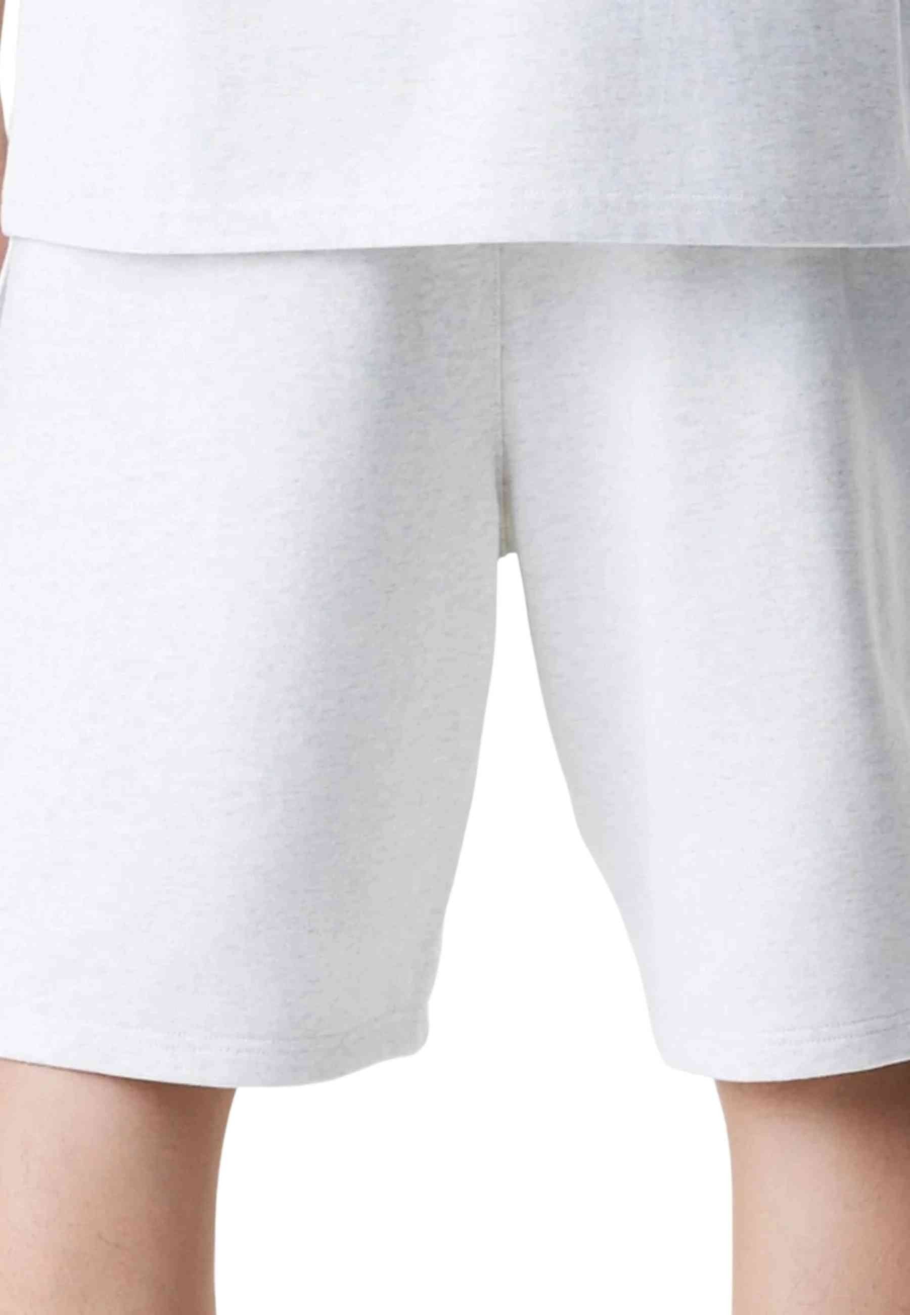 BERMUDA NEW ERA GRIS NE ESSNTIALS OS SHORT EGH