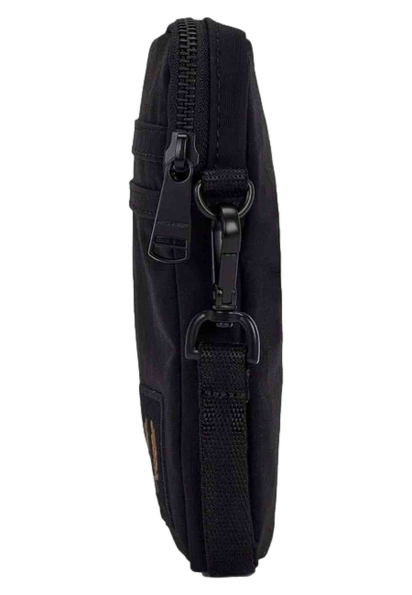 BOLSO FRED PERRY NEGRO NYLON BADGE SMALL SIDE BAG - AREA ZERO