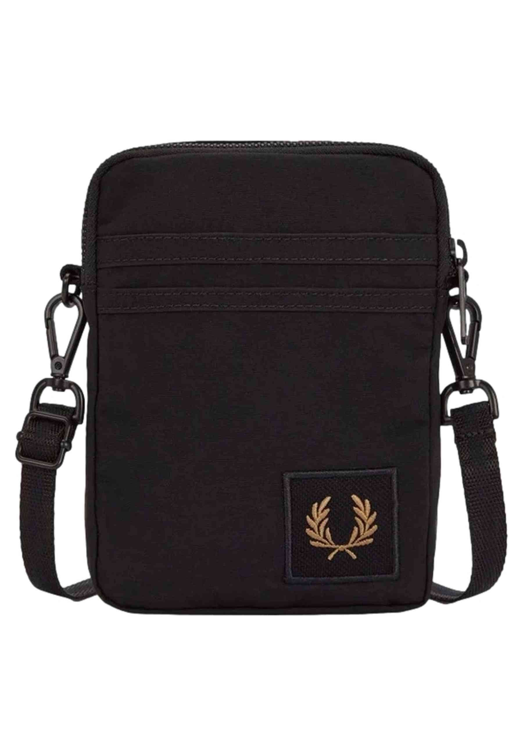 BOLSO FRED PERRY NEGRO NYLON BADGE SMALL SIDE BAG