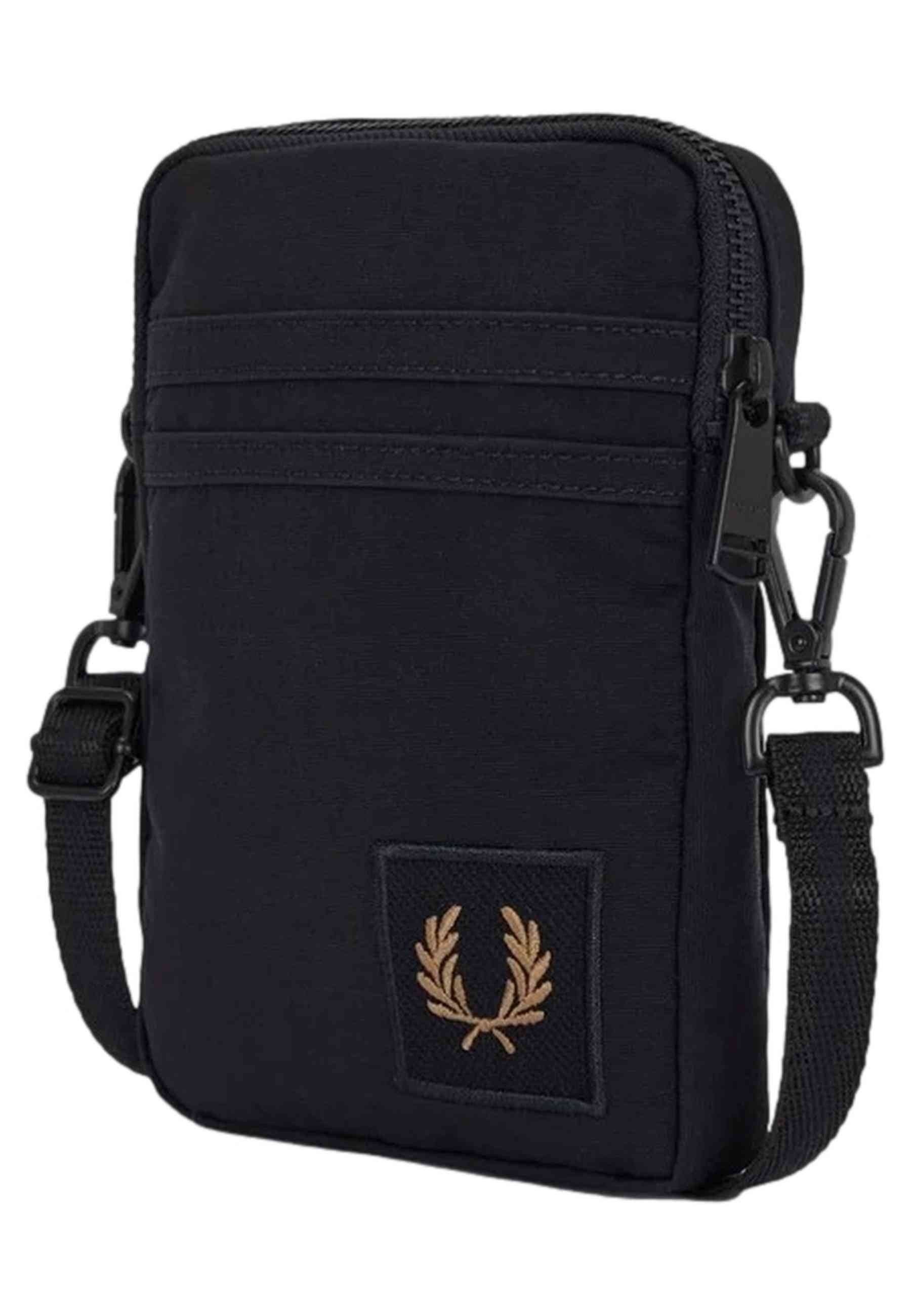 BOLSO FRED PERRY NEGRO NYLON BADGE SMALL SIDE BAG
