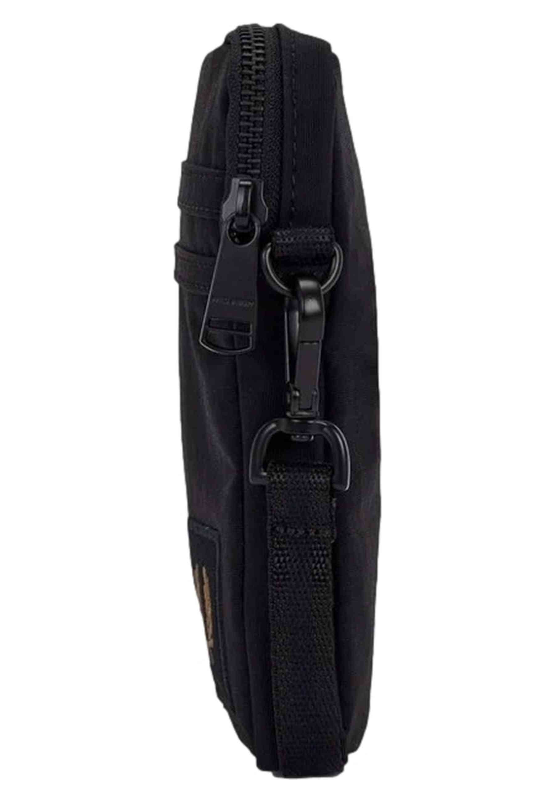 BOLSO FRED PERRY NEGRO NYLON BADGE SMALL SIDE BAG