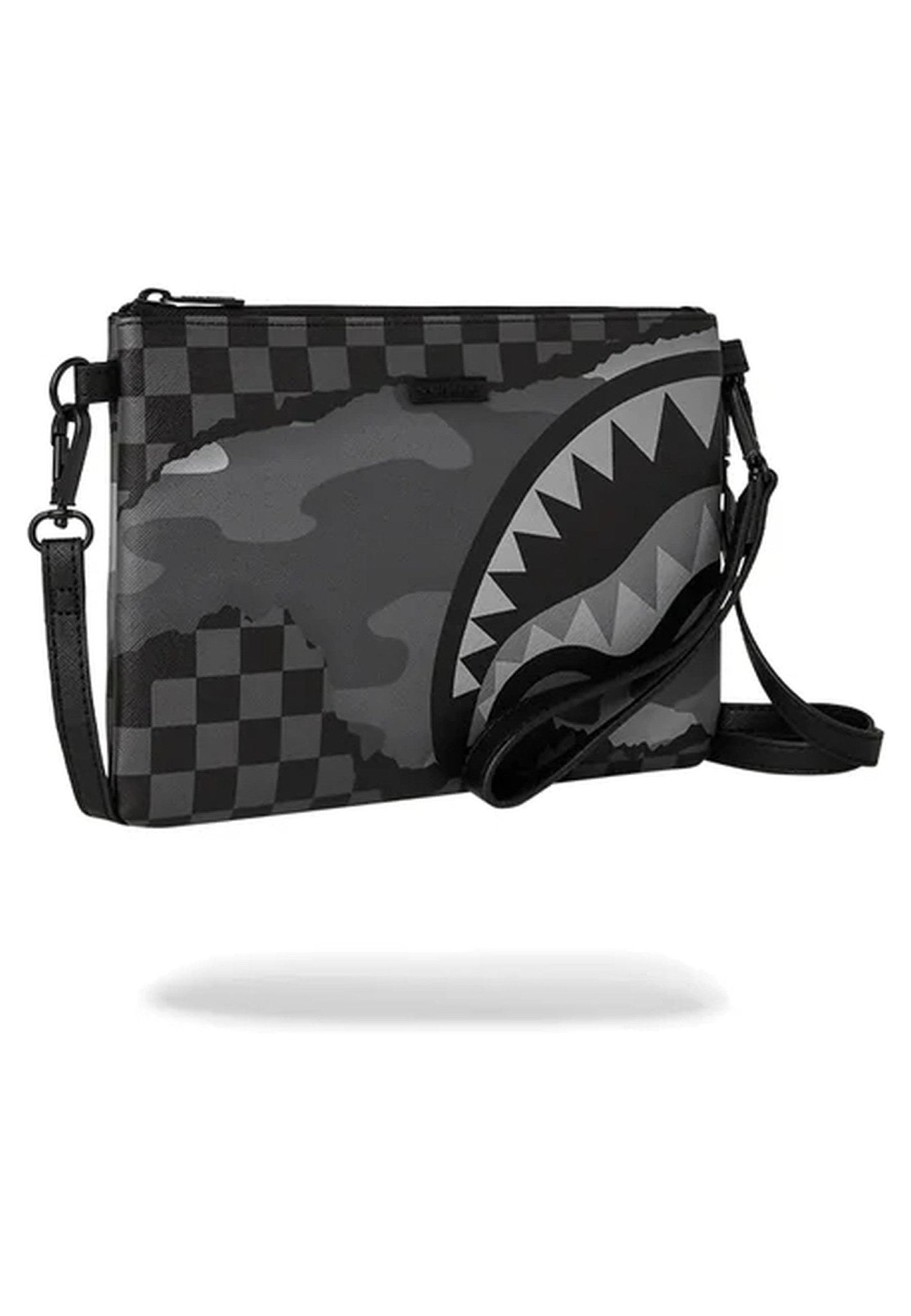 BOLSO SPRAYGROUND NEGRO SPLIT UP CAMO TEAR CROSSOVER CLUTCH - AREA ZERO