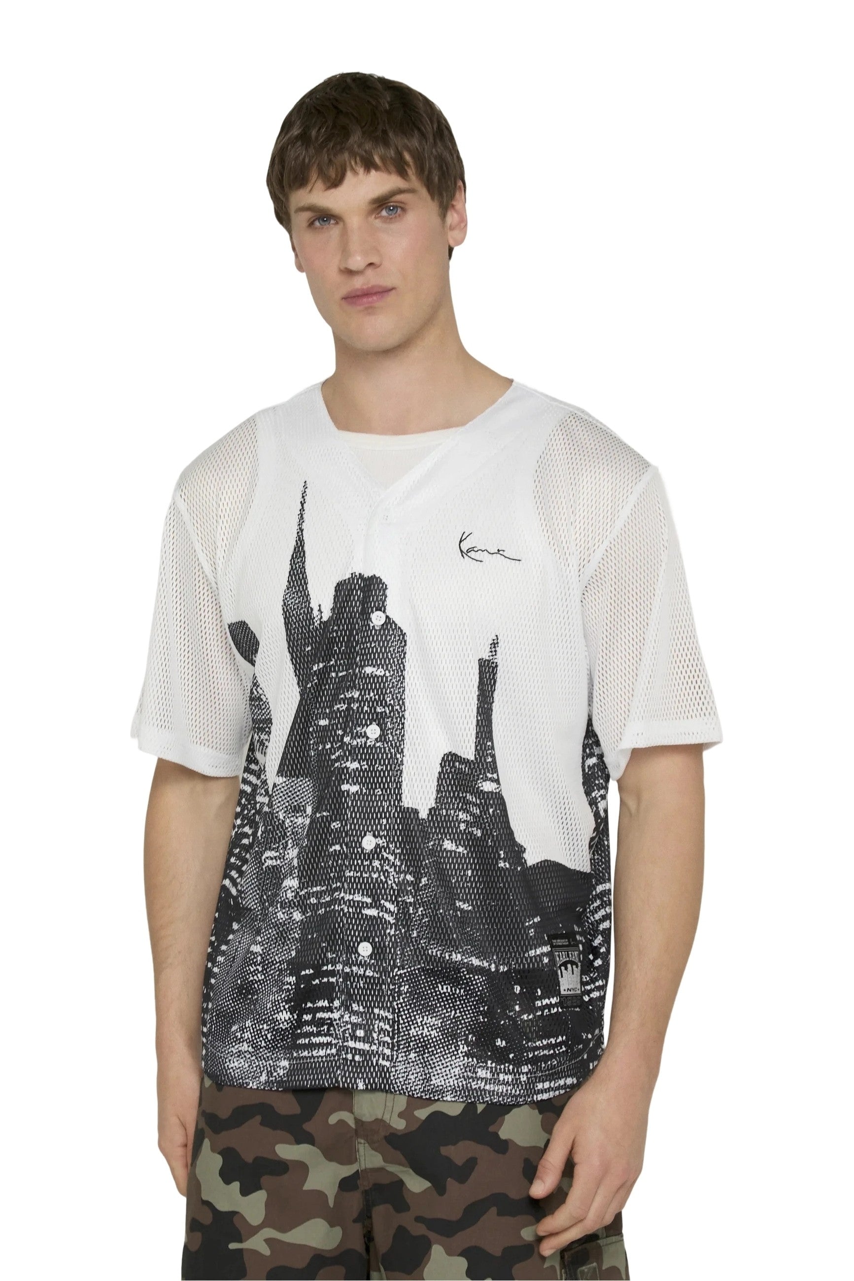 CAMISA KARL KANI BLANCA SIGNATURE MESH BASEBALL SHIRT