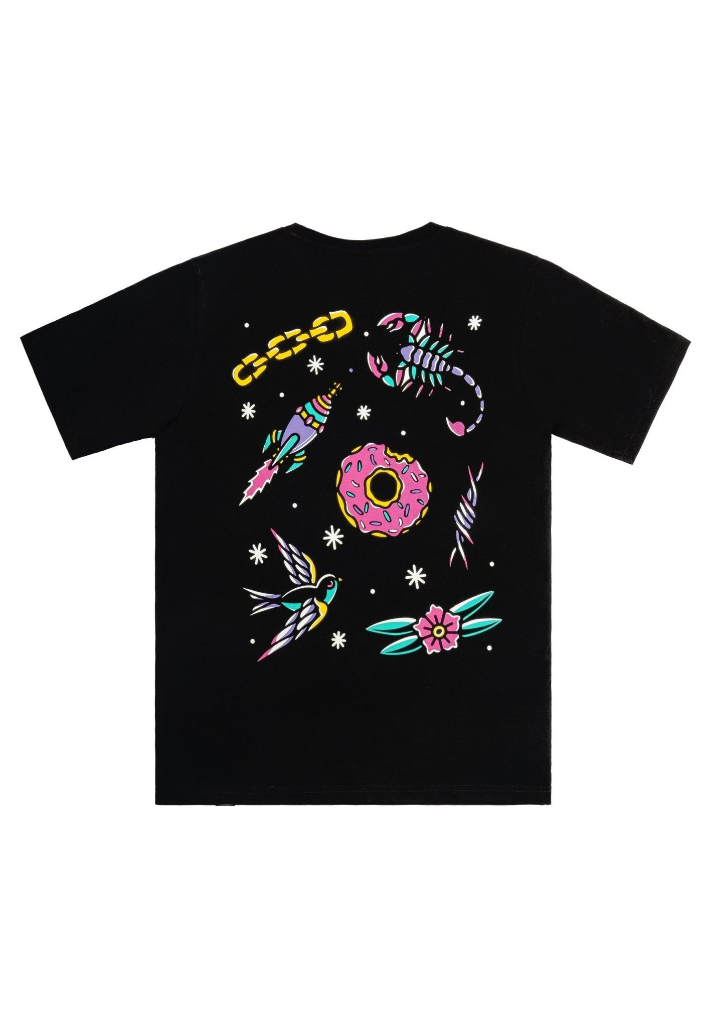CAMISETA AMERICAN SOCKS NEGRA CUPCAKE TEE - AREA ZERO