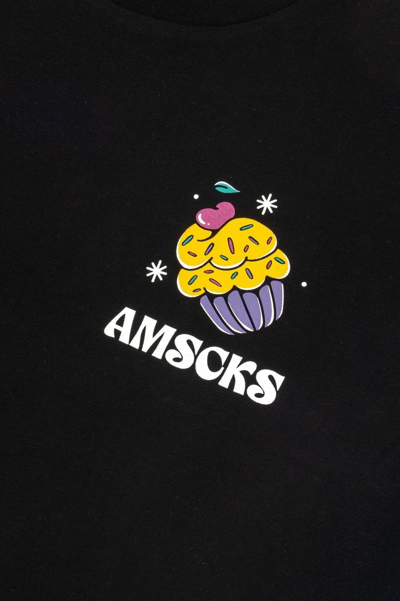 CAMISETA AMERICAN SOCKS NEGRA CUPCAKE TEE - AREA ZERO