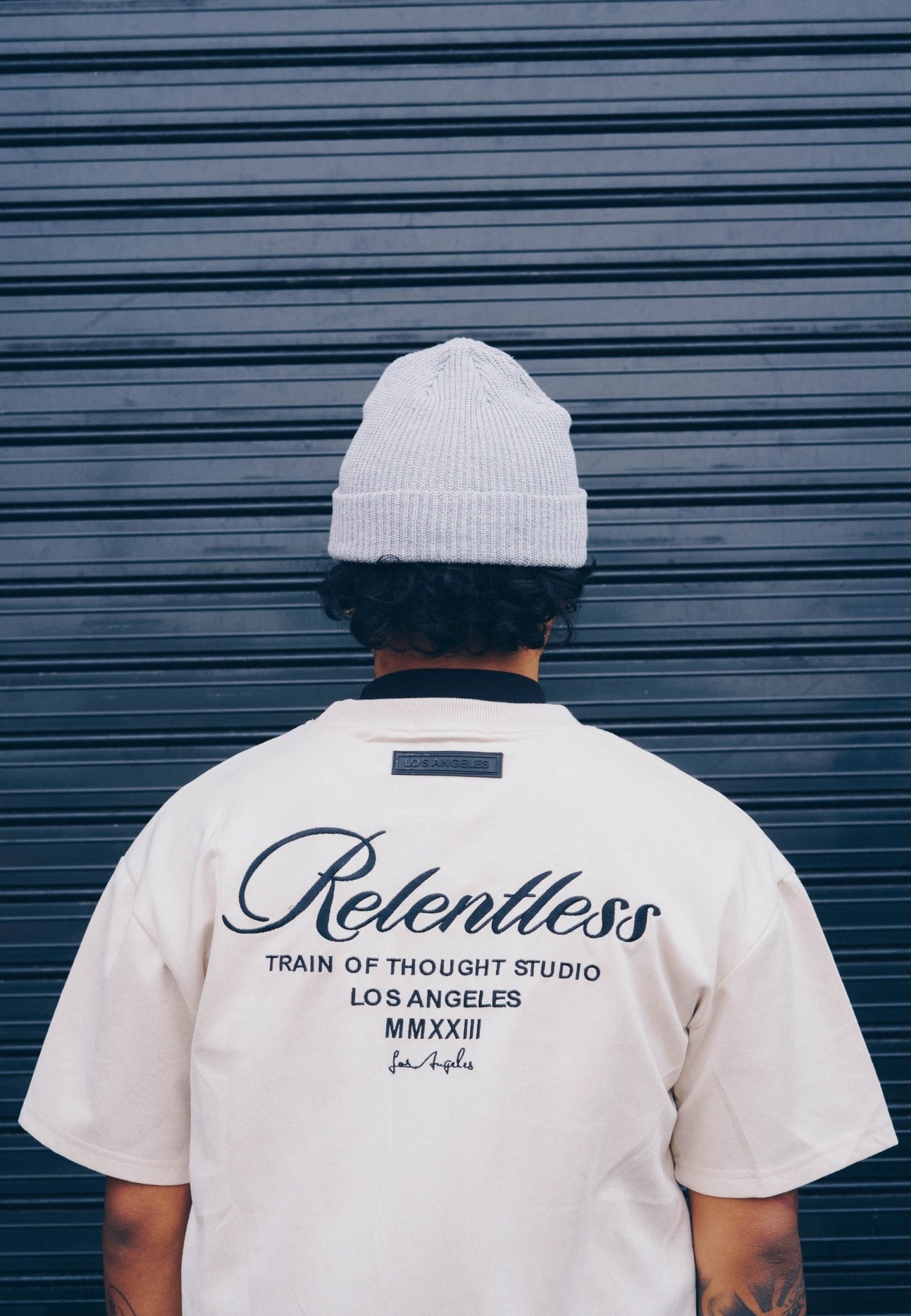 CAMISETA BEIGE RELENTLESS OVERSIZED TEE - AREA ZERO