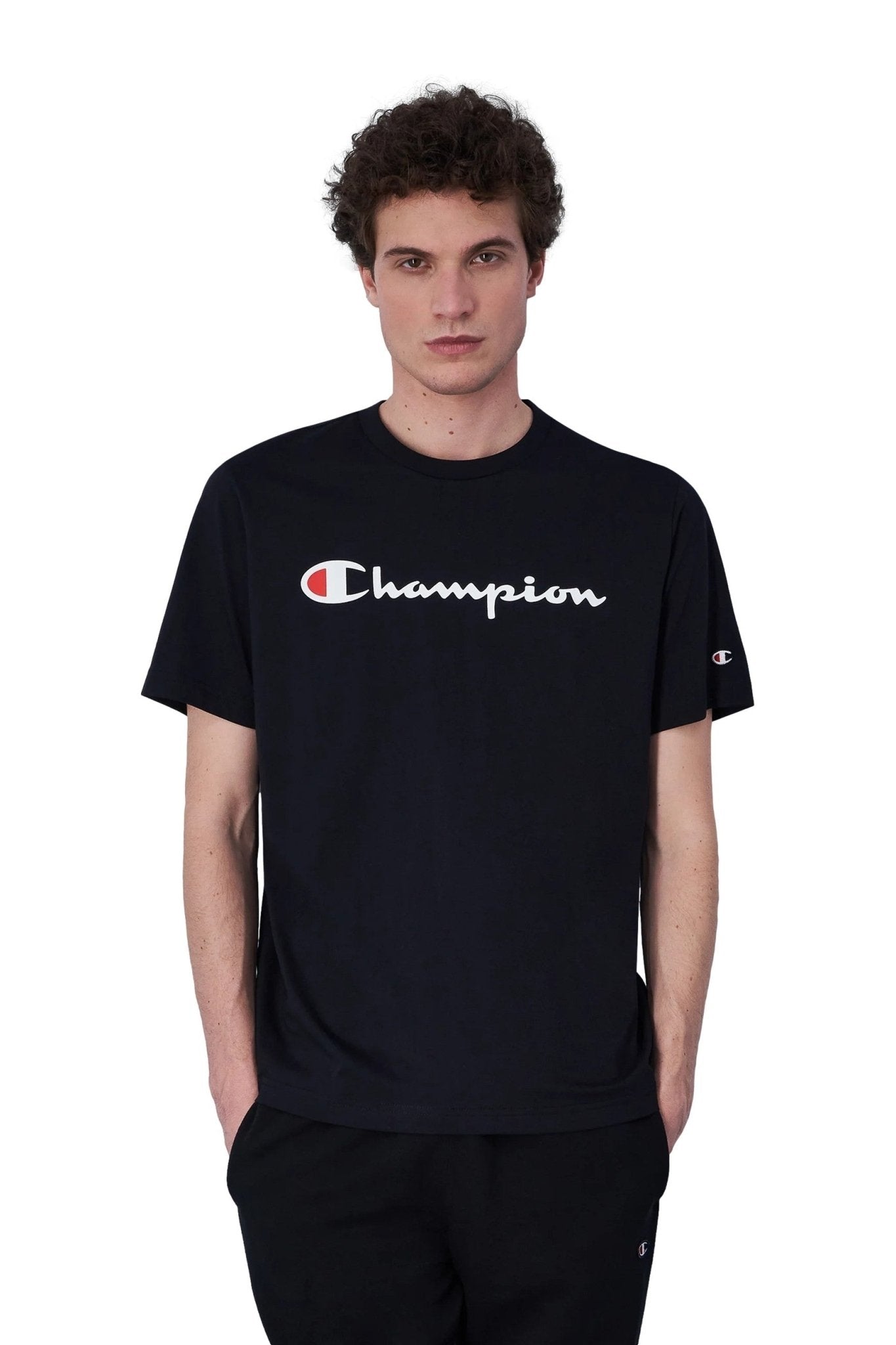 CAMISETA CHAMPION NEGRA LEGACY BIG PRINTED LOGO TEE - AREA ZERO