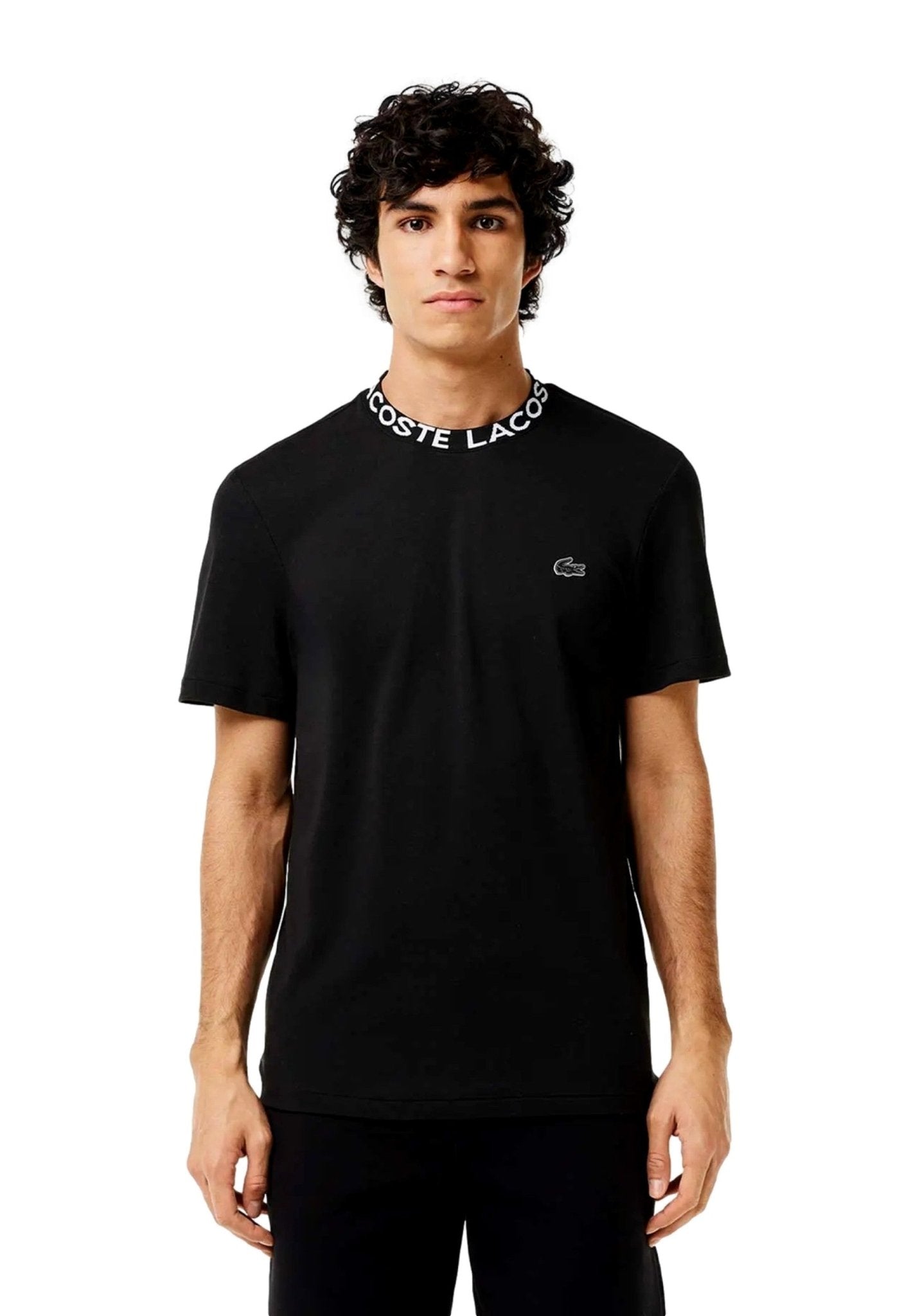 CAMISETA LACOSTE NEGRA NECK LOGO TEE - AREA ZERO