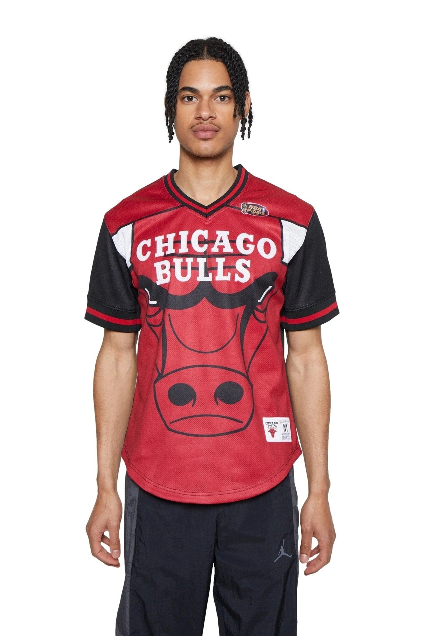 CAMISETA MITCHELL & NESS ROJA BULLS JUMBOTRONIC TANK TOP - AREA ZERO