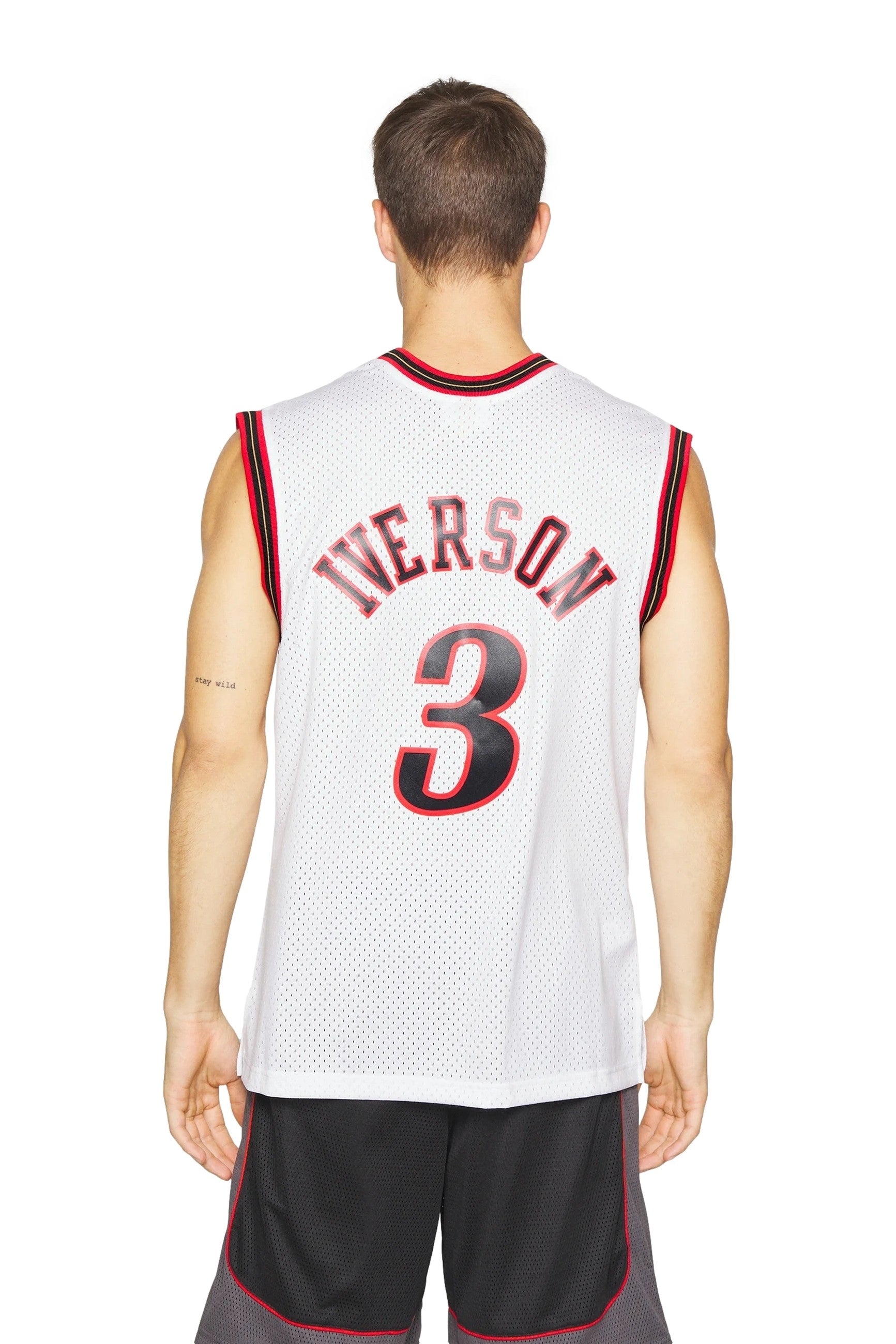 CAMISETA MITCHELL & NESS BLANCA PHILADELPHIA 76 IVERSON SWINGMAN TEE