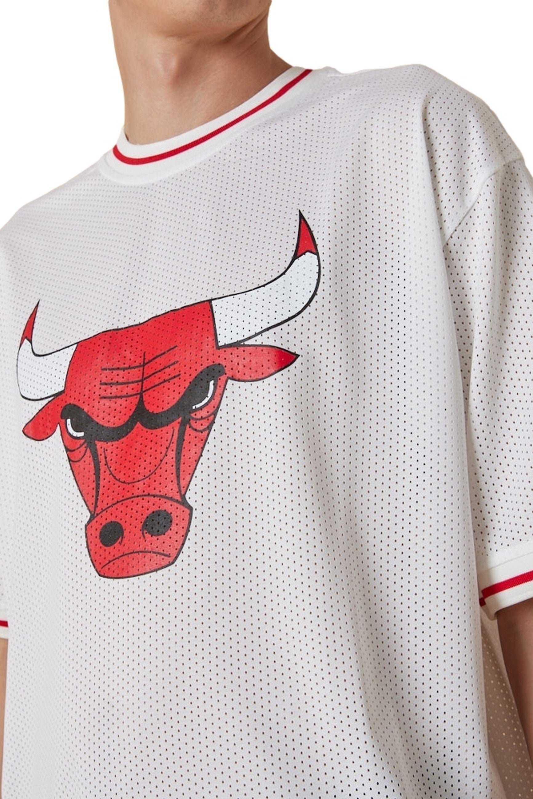 CAMISETA NEW ERA BLANCA BULLS NBA MESH TEAM LOGO OVRSZD TEE CHIBUL