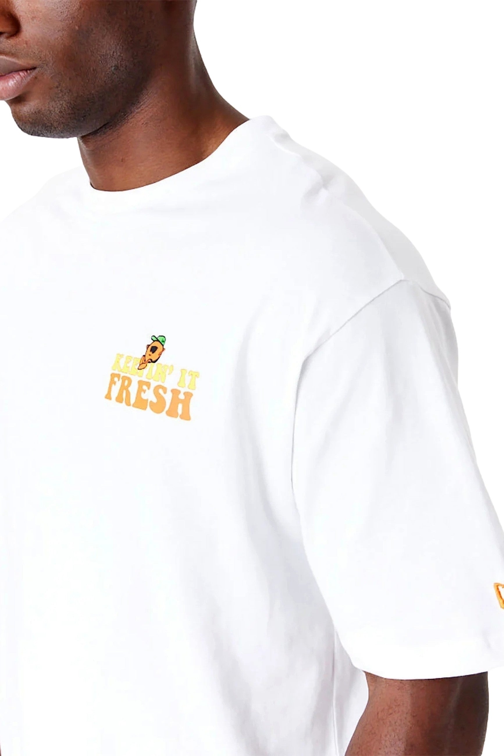 CAMISETA NEW ERA BLANCA NE FRUIT GRPHC OS TEE