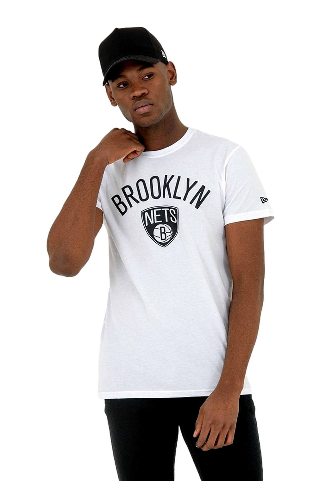 CAMISETA NEW ERA BLANCA TEAM LOGO TEE BRONET - AREA ZERO