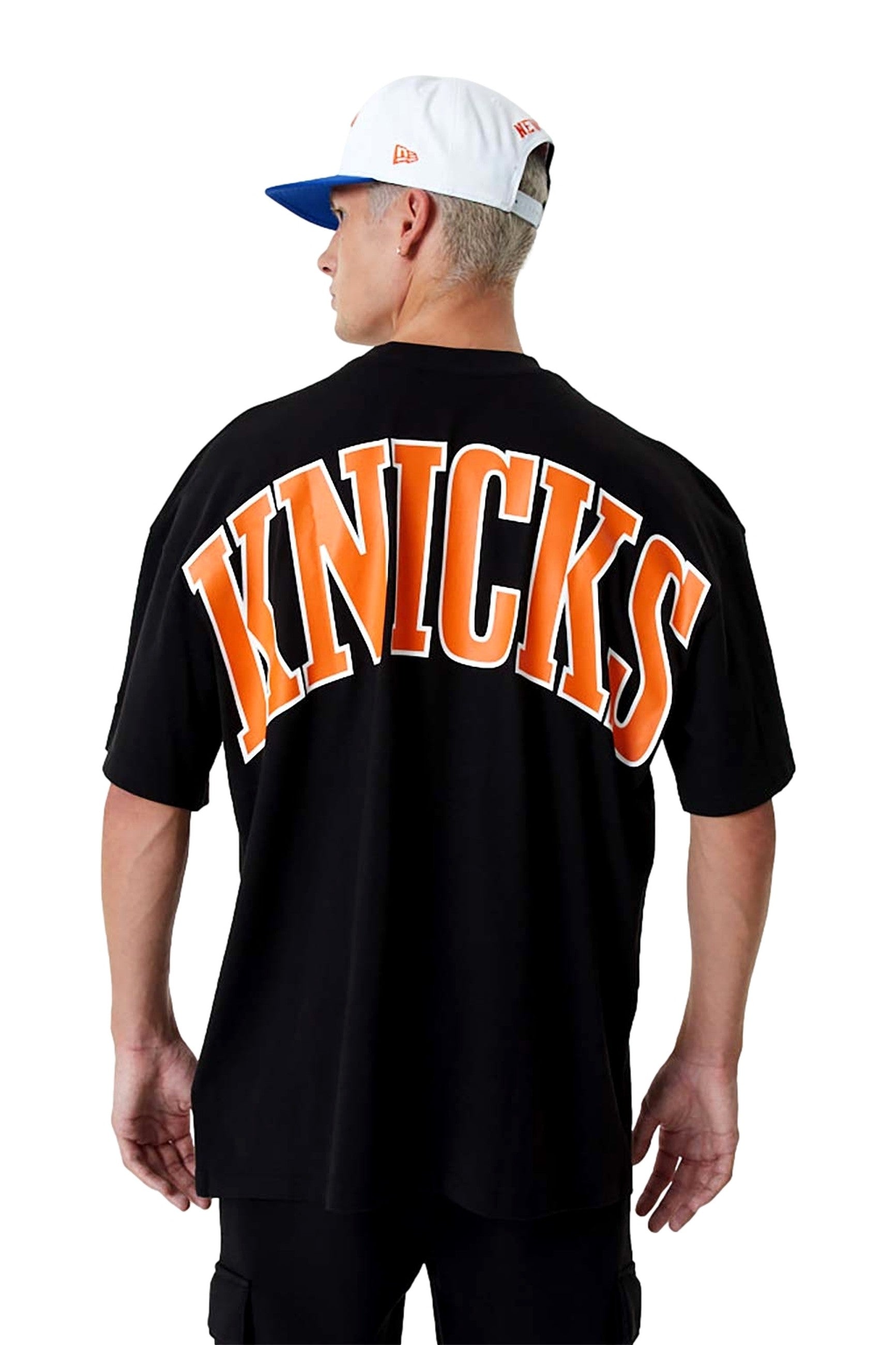 CAMISETA NEW ERA NEGRA KNICKS NBA INFILL LOGO OS TE