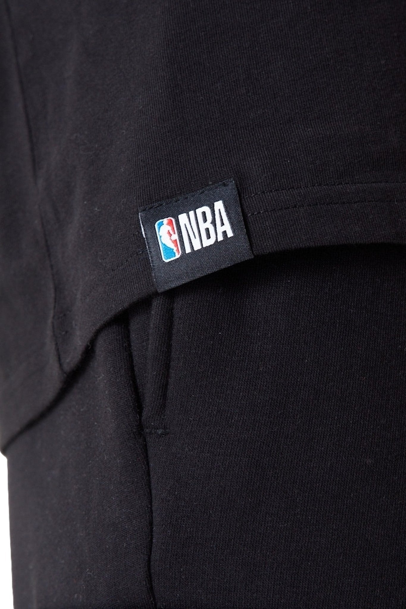 CAMISETA NEW ERA NEGRA LAKERS ARCH WRDMRK OS TEE LOSLAK - AREA ZERO