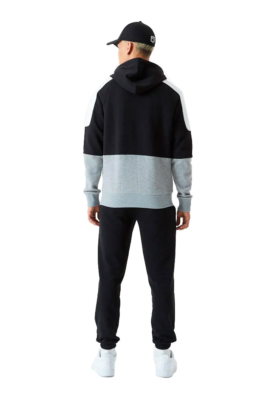 CAMISETA NEW ERA NEGRA RAIDERS CONTRAST PANEL HODDIE LASRAI