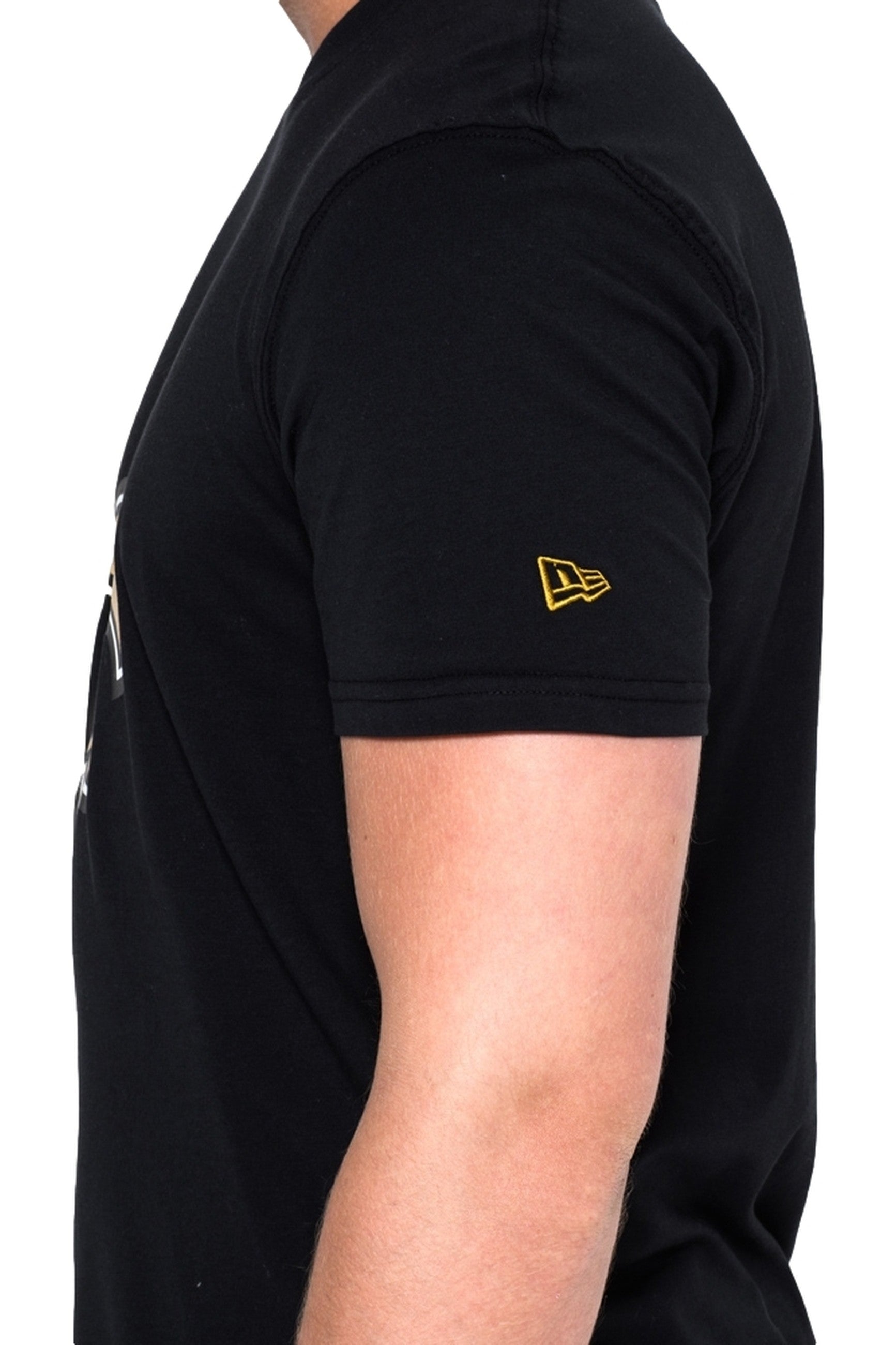 CAMISETA NEW ERA NEGRA SAINTS TEAM LOGO TEE
