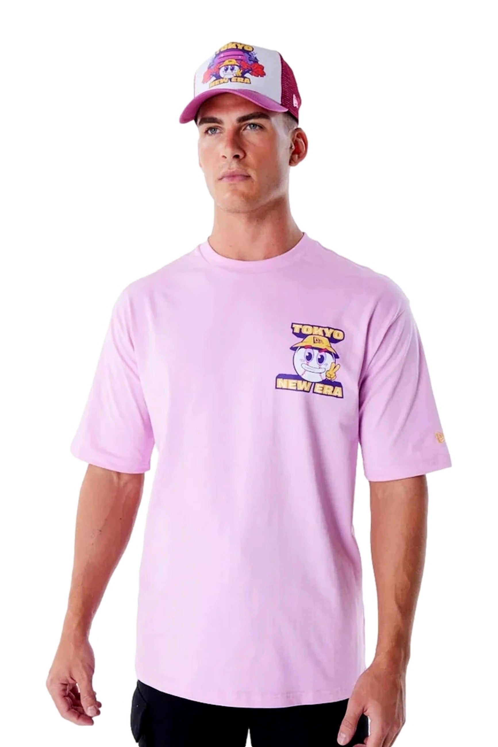 CAMISETA NEW ERA ROSA TOKIO LOCATION GRPHC OS TEE