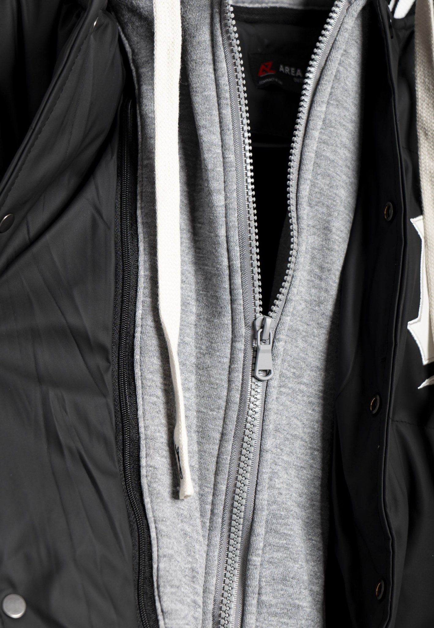 CAZADORA NEGRA NY COACH JACKET - AREA ZERO