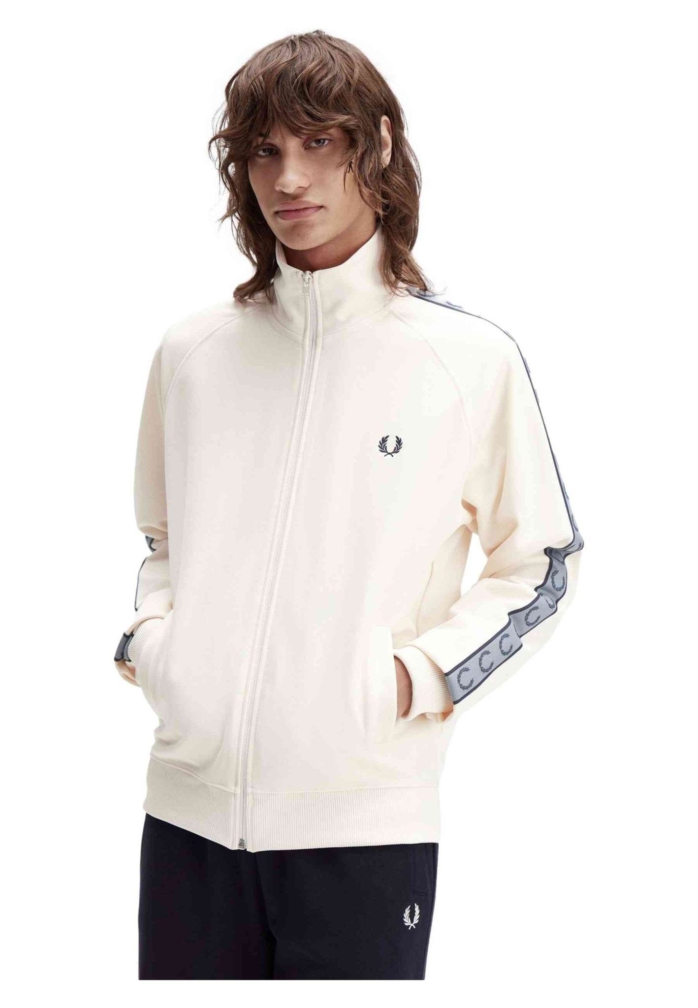 CHAQUETA FRED PERRY CRUDA CONTRAST TAPE TRACK JACKET - AREA ZERO