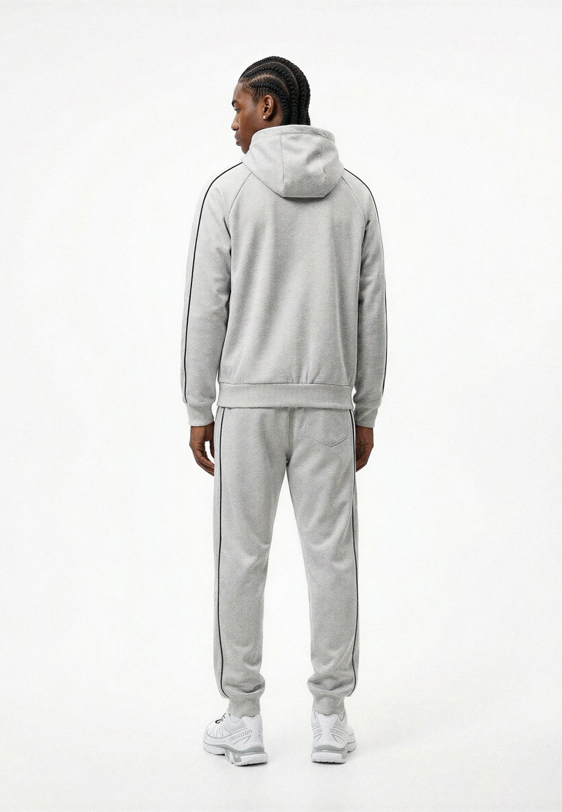 CHAQUETA GRIS HOODED TRACKJACKET