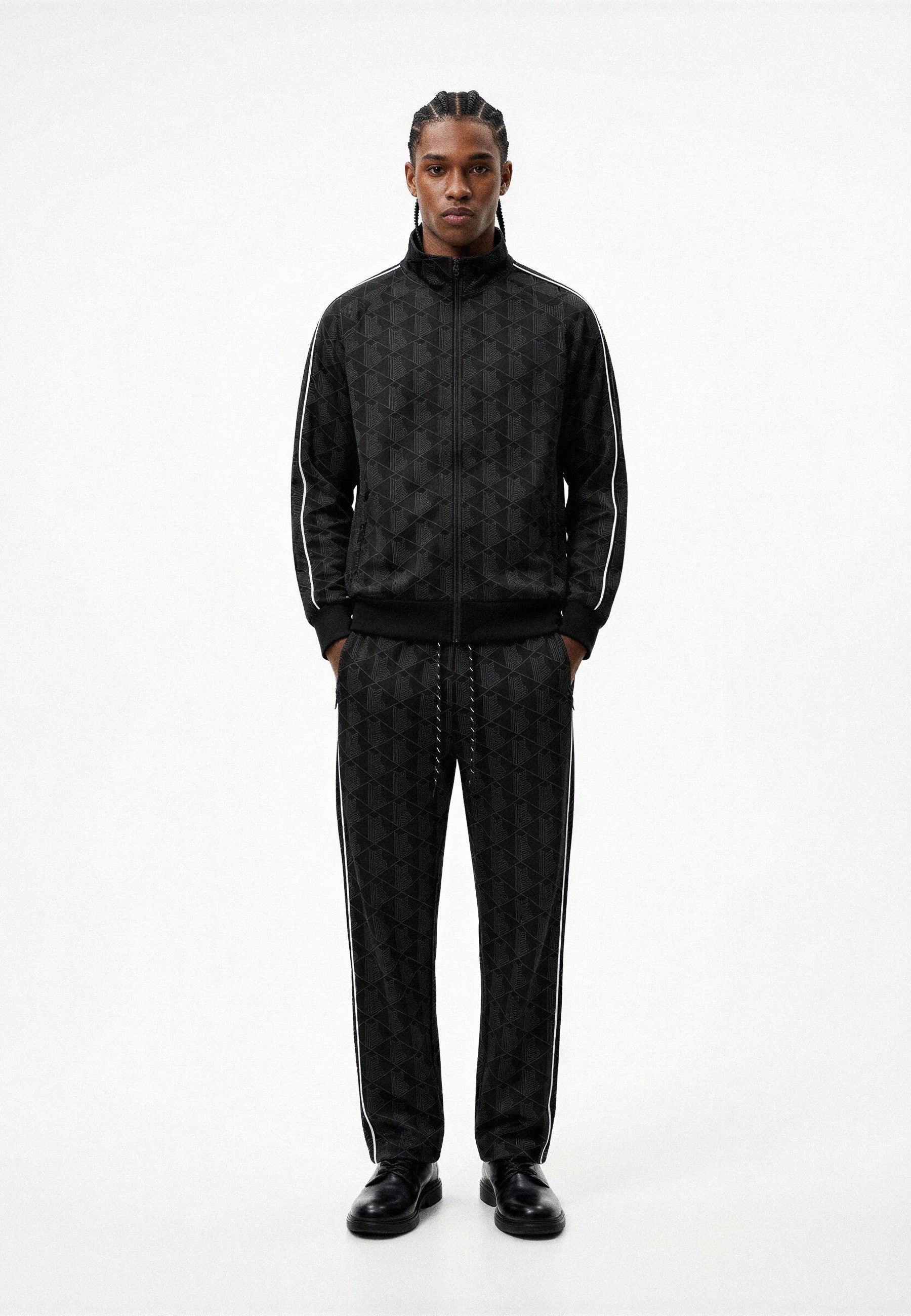 CHAQUETA NEGRA MONOGRAPHIC ZIPPED TRACKJACKET