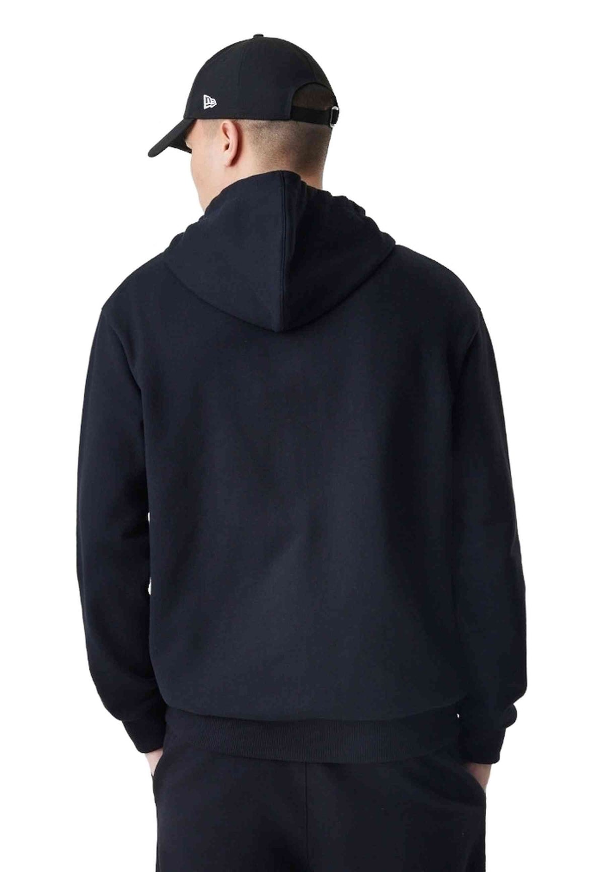 CHAQUETA NEW ERA NEGRA ESSENTIALS FULL ZIP HOODIE