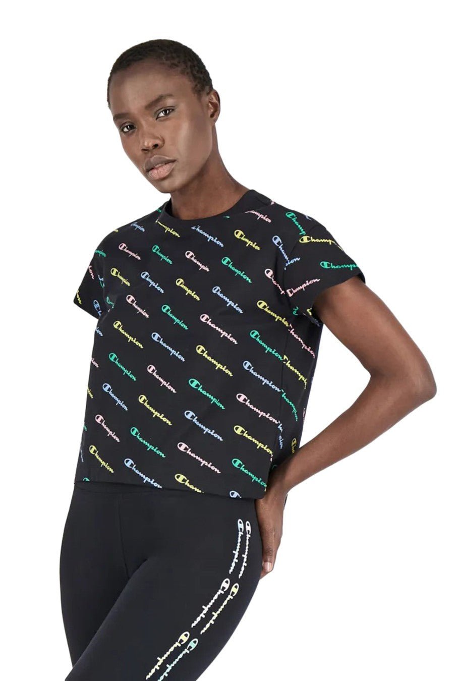 CROP TOP CHAMPION NEGRO INCLINED LOGO TEE - AREA ZERO