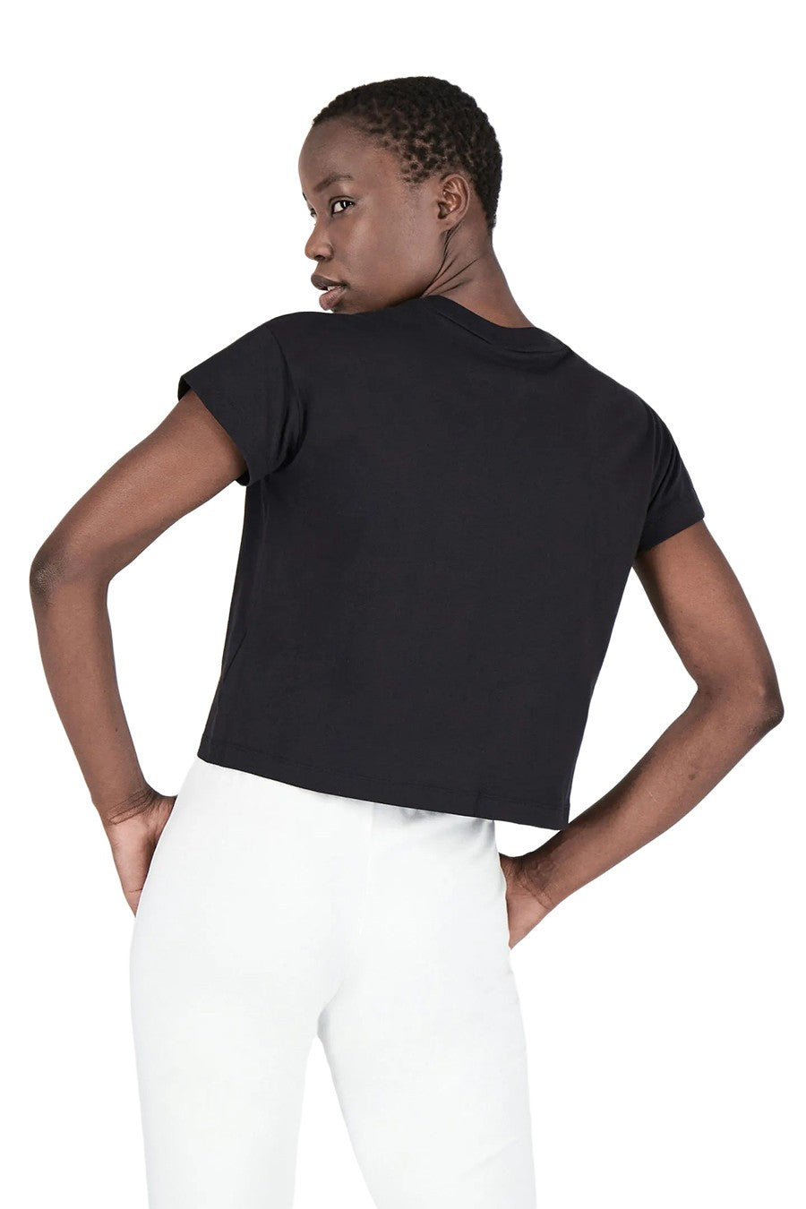 CROP TOP CHAMPION NEGRO TRIPLE LOGO TEE
