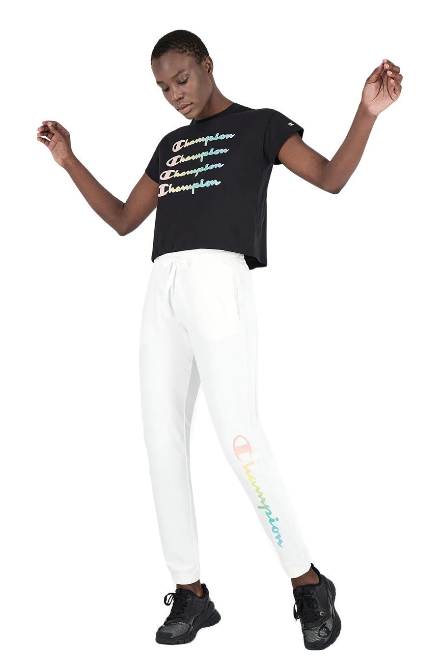 CROP TOP CHAMPION NEGRO TRIPLE LOGO TEE