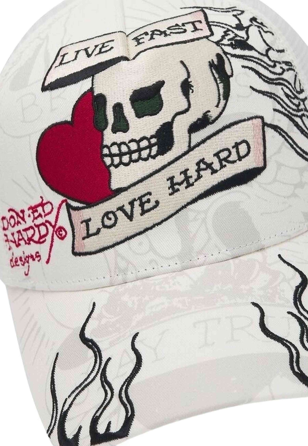 GORRA ED HARDY BLANCA LIVE FAST LOVE HARD 5 PANEL TRUCKER CAP