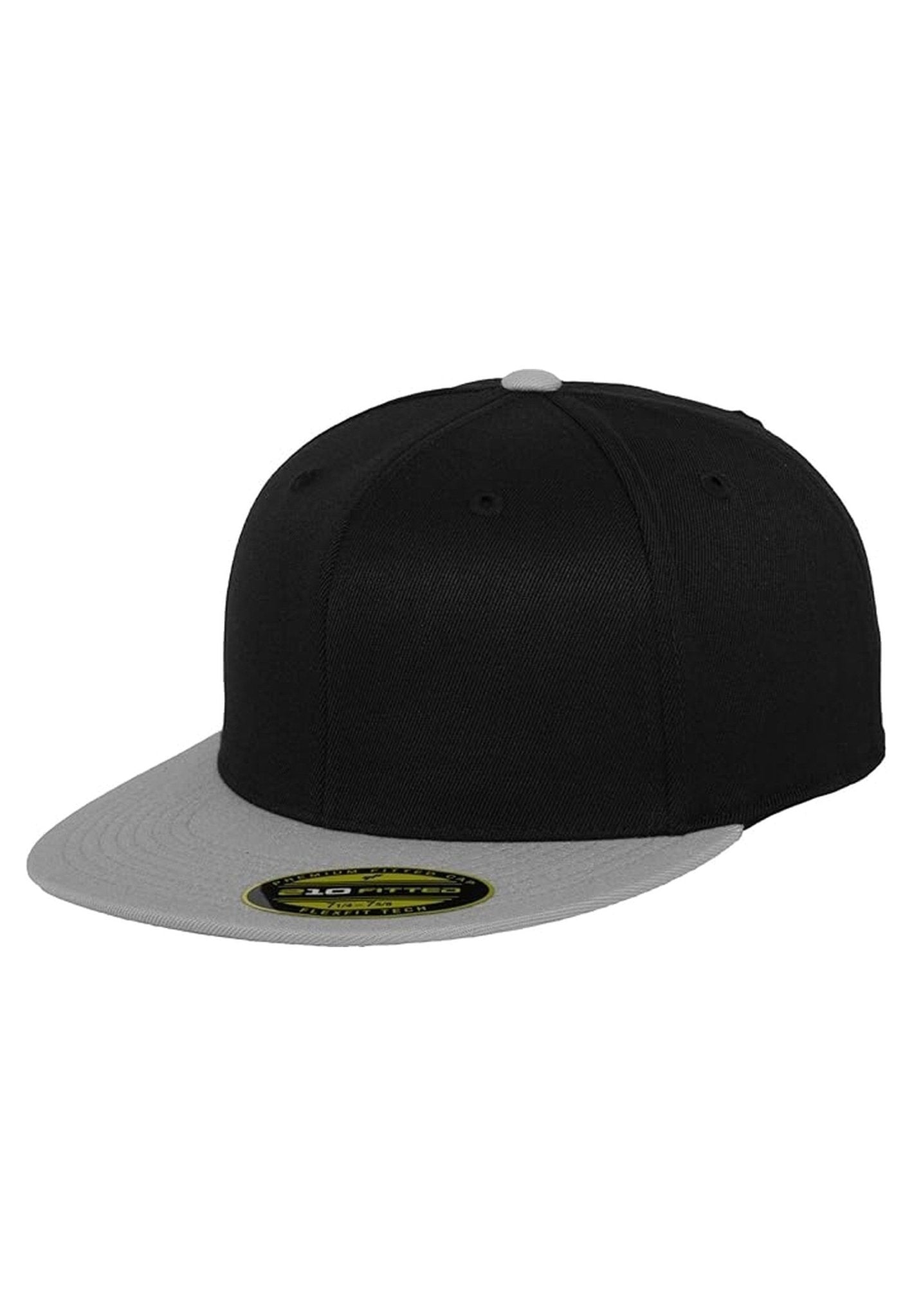 GORRA FLEXFIT NEGRA/GRIS TWO TONE 210 FITTED - AREA ZERO