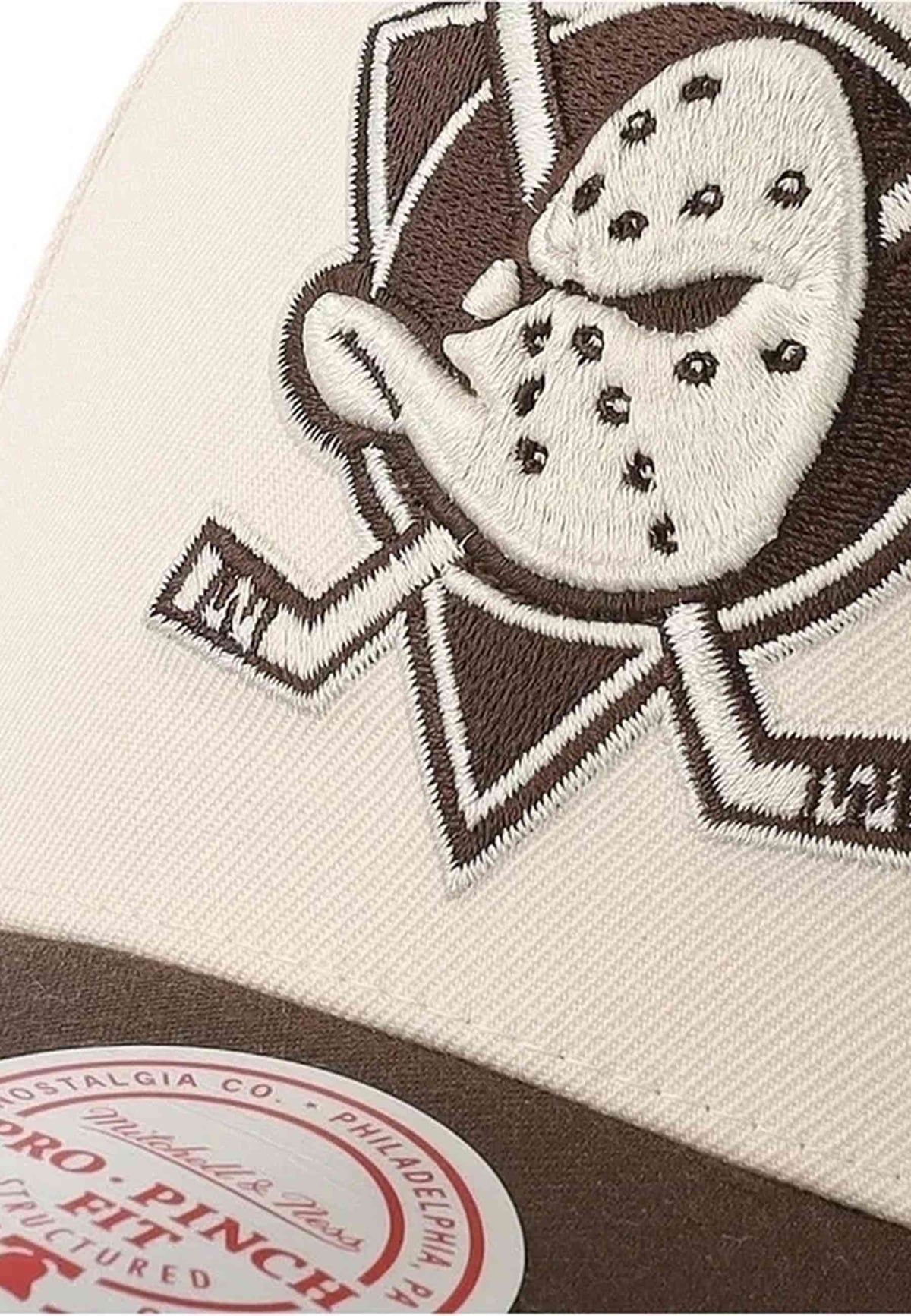 GORRA MITCHELL & NESS CRUDA ANAHEIM DUCKS BROWN & CREAM PRO SNAPBACK