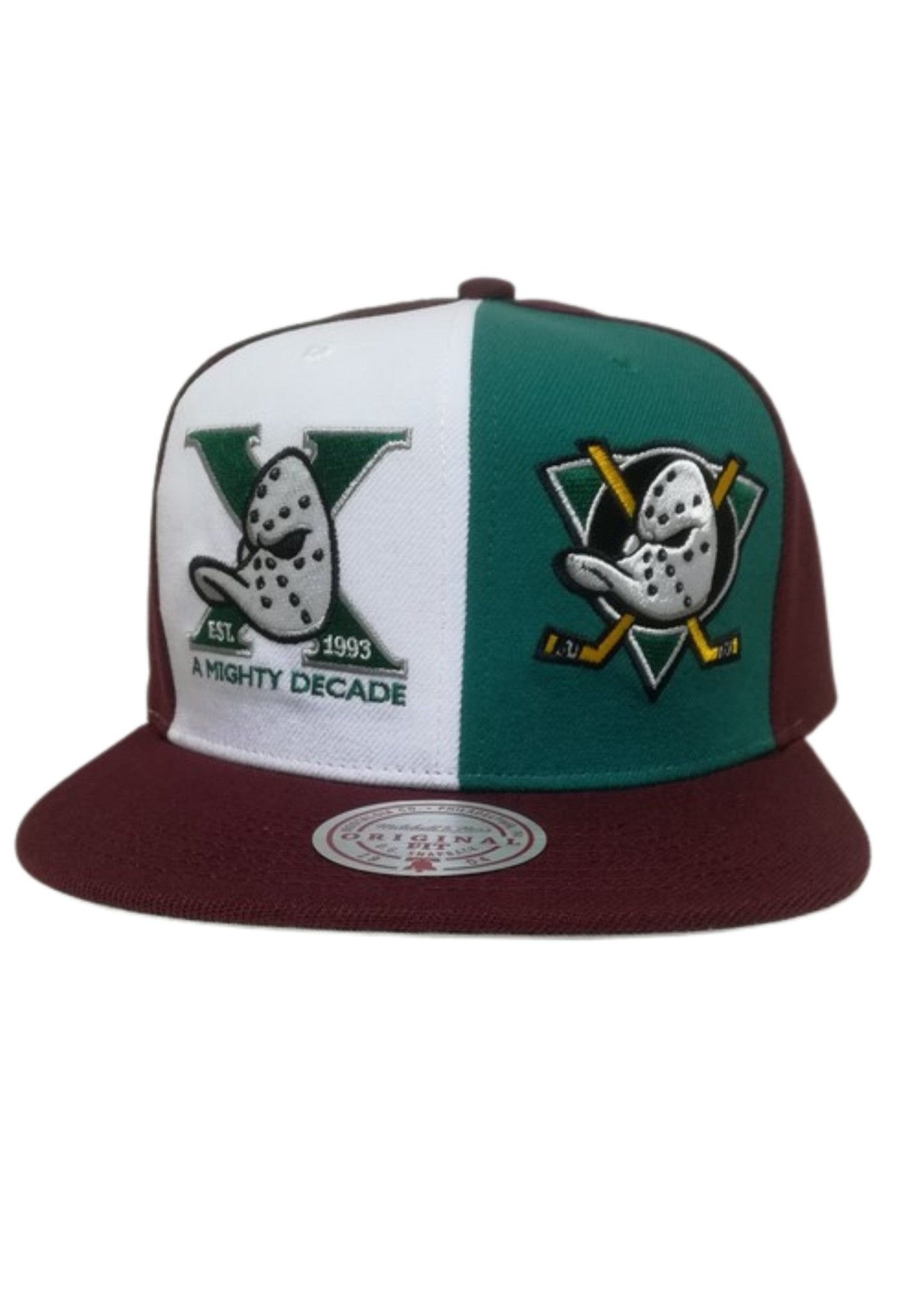 GORRA MITCHELL & NESS BLANCA DUCKS DUO FRONT SNAPBACK - AREA ZERO