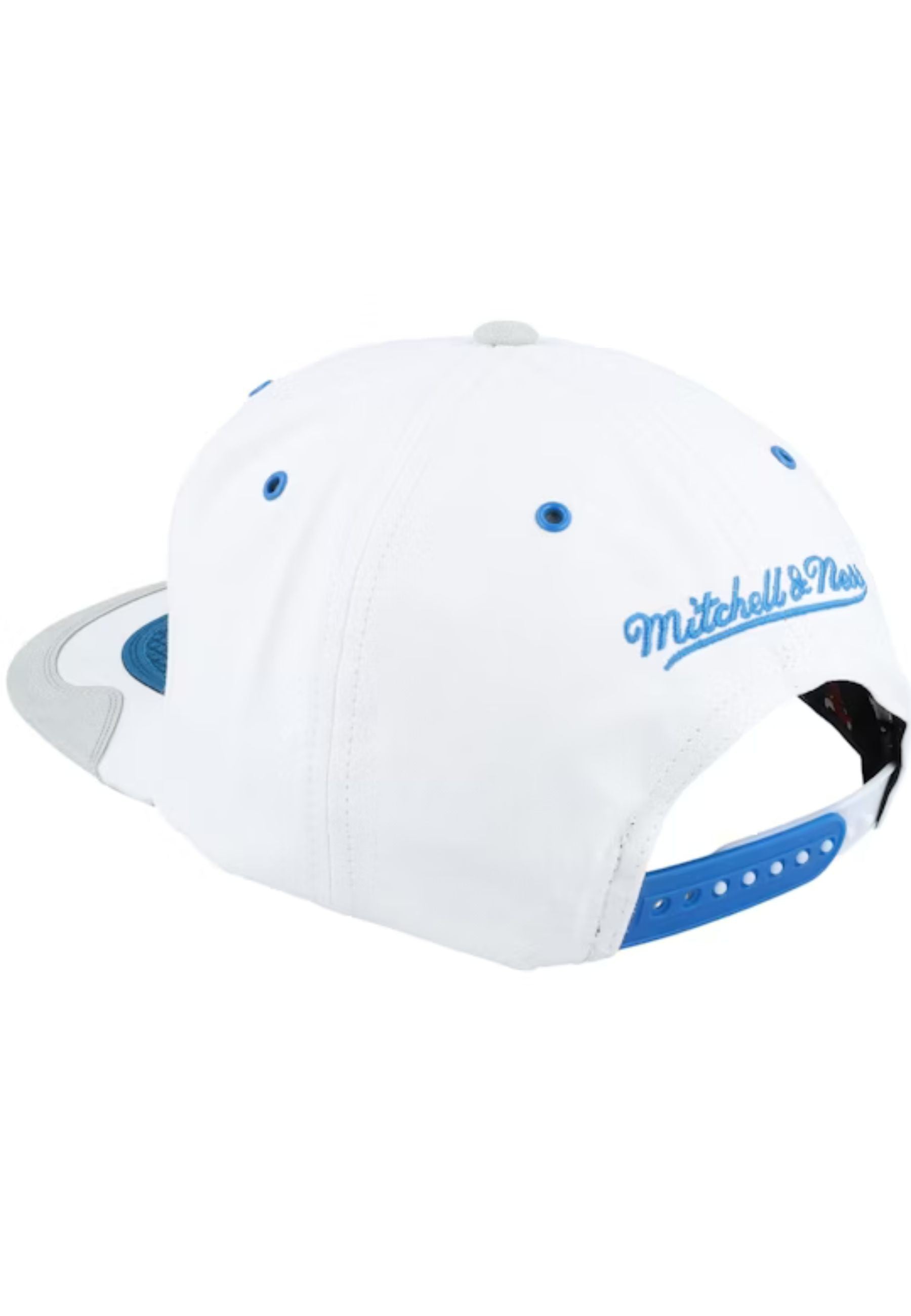GORRA MITCHELL & NESS BLANCA/AZUL BULLS DAY FOUR SNAPBACK
