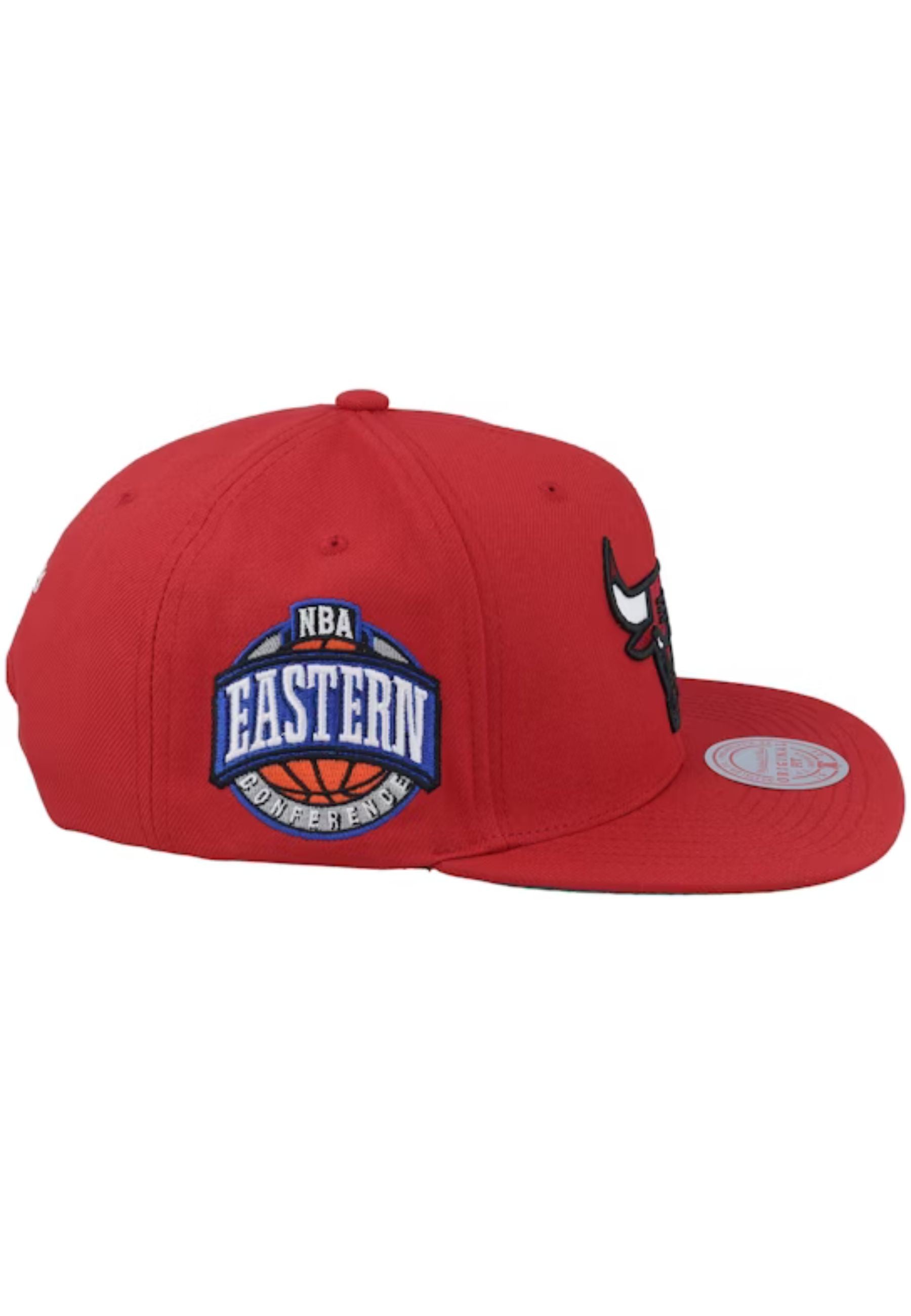 GORRA MITCHELL & NESS ROJA CHICAGO BULLS CONFERENCE SIDE PATCH SNAPBACK