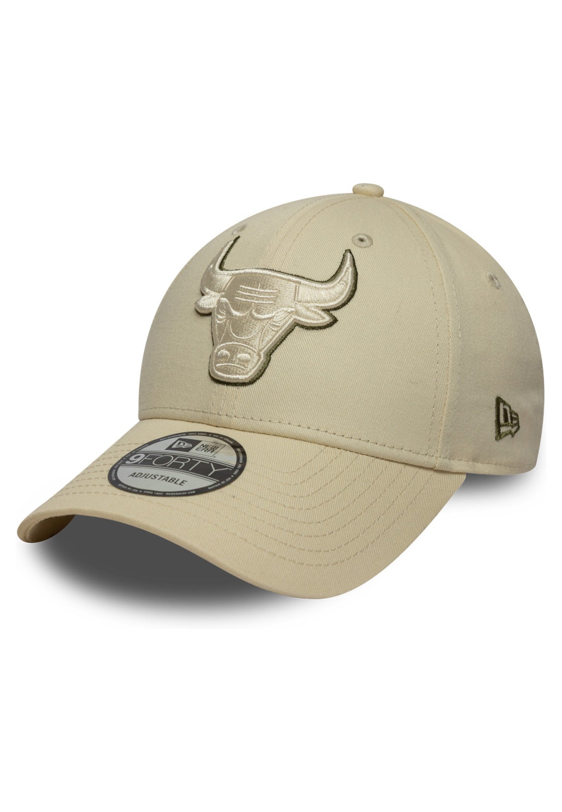 GORRA NEW ERA BEIGE BULLS TEAM OULTINE 9FORTY CHIBUL