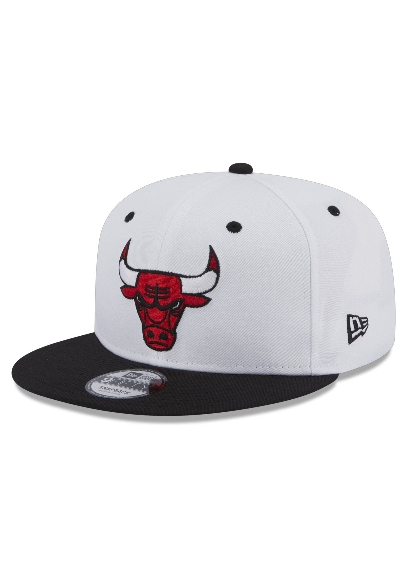 GORRA NEW ERA BLANCA BULLS WHITE CROWN PATCH 9FIFTY CHIBUL - AREA ZERO