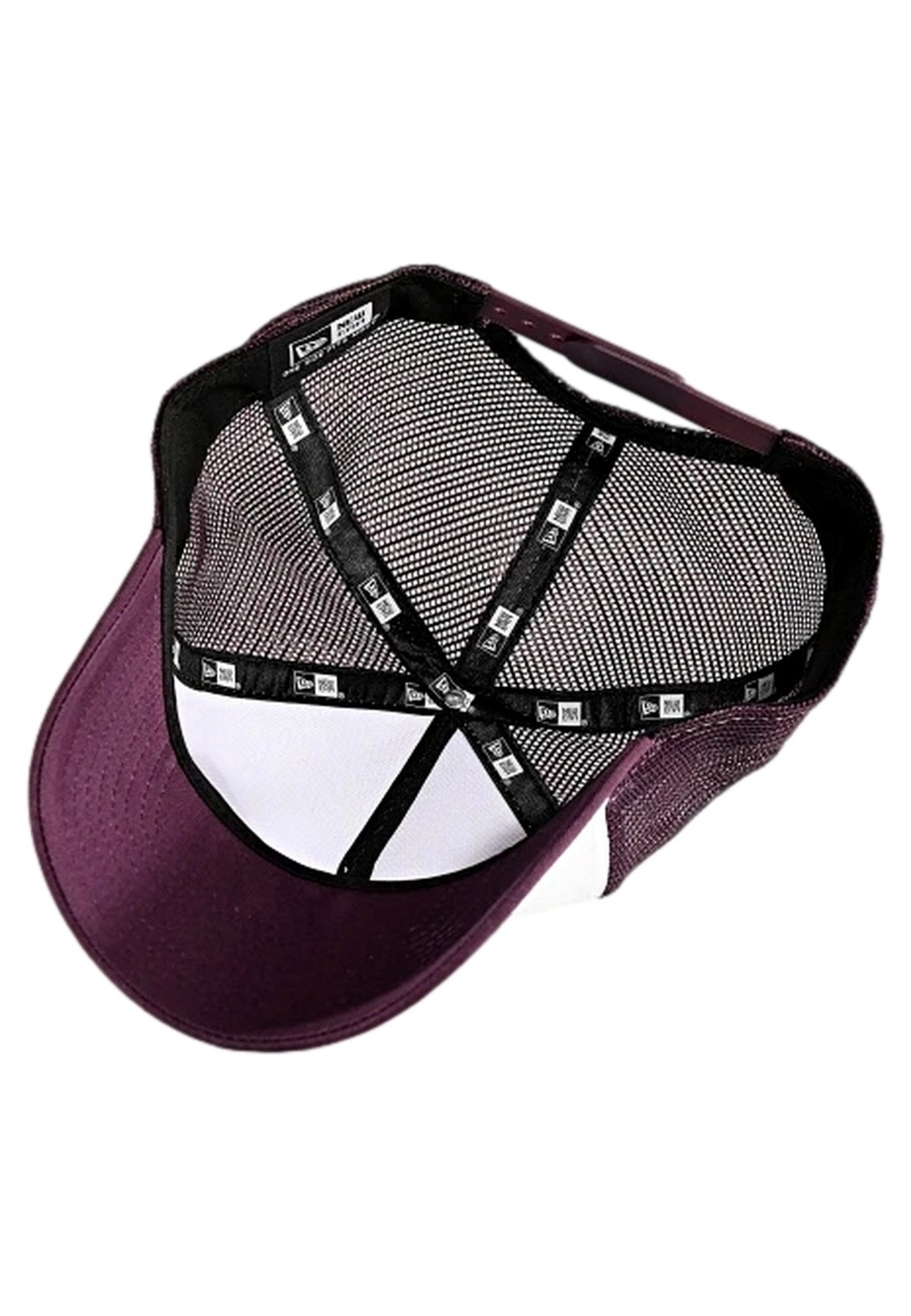 GORRA NEW ERA BLANCA COURCHEVEL SKI PATCH TRUCKER CAP - AREA ZERO