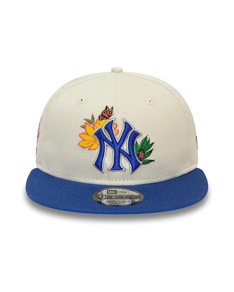 GORRA NEW ERA BLANCA YANKEES MLB FLORAL 9FFITY NEYYANCO - AREA ZERO