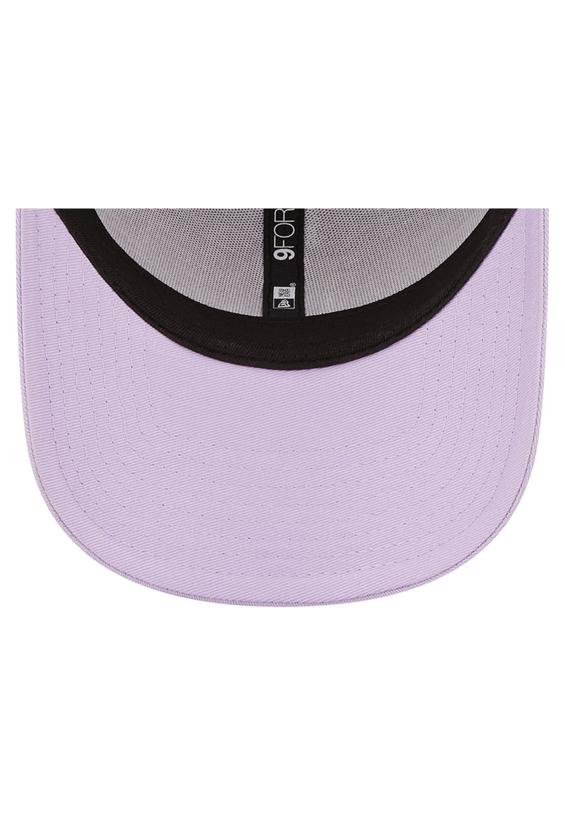 GORRA NEW ERA MORADA YANKKES LEAGUE ESSENTIAL 9FORTY NEYYAN