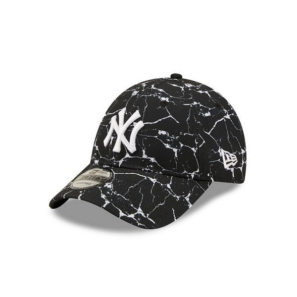 GORRA NEW ERA NEGRA YANKEES MARBLE 9FORTY NEYYAN - AREA ZERO