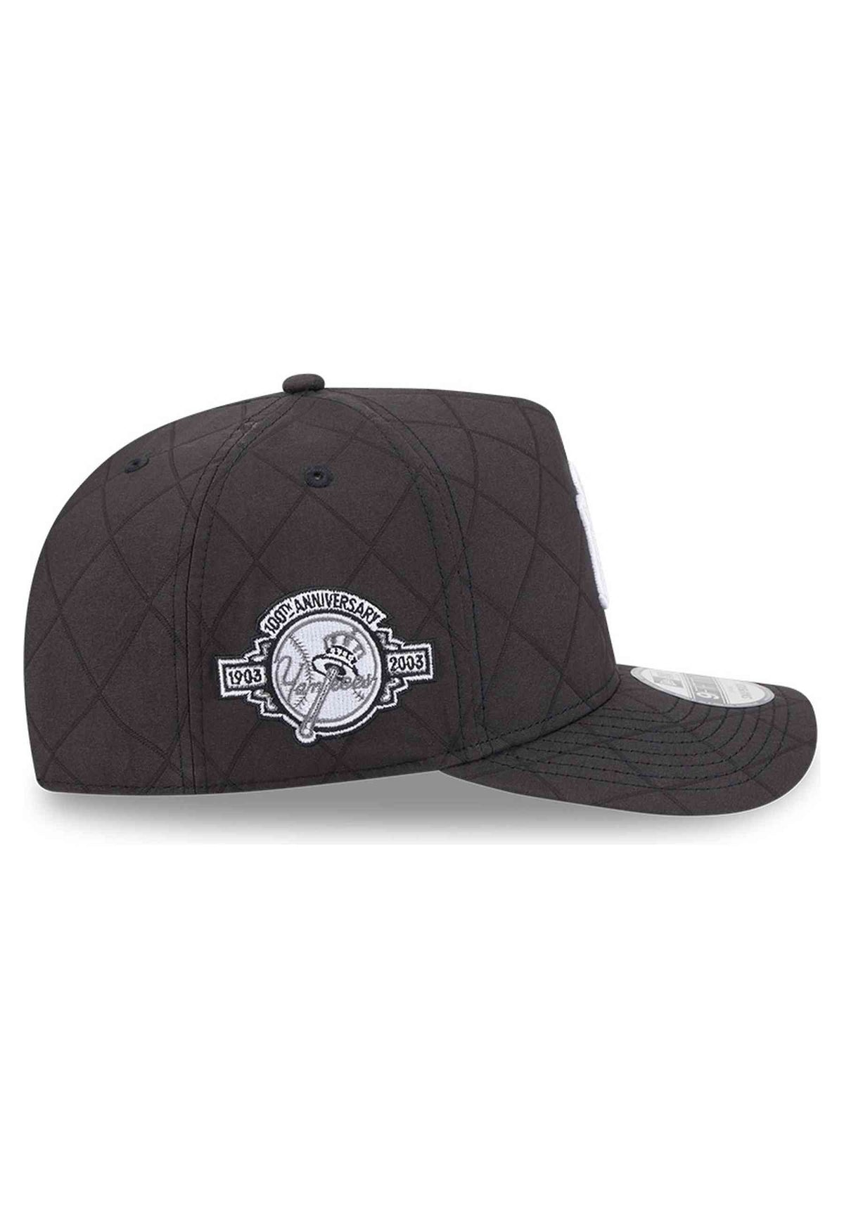 GORRA NEW ERA NEW YORK YANKEES 9FIFTY A FRAME QUILTED NYLON NEGRA