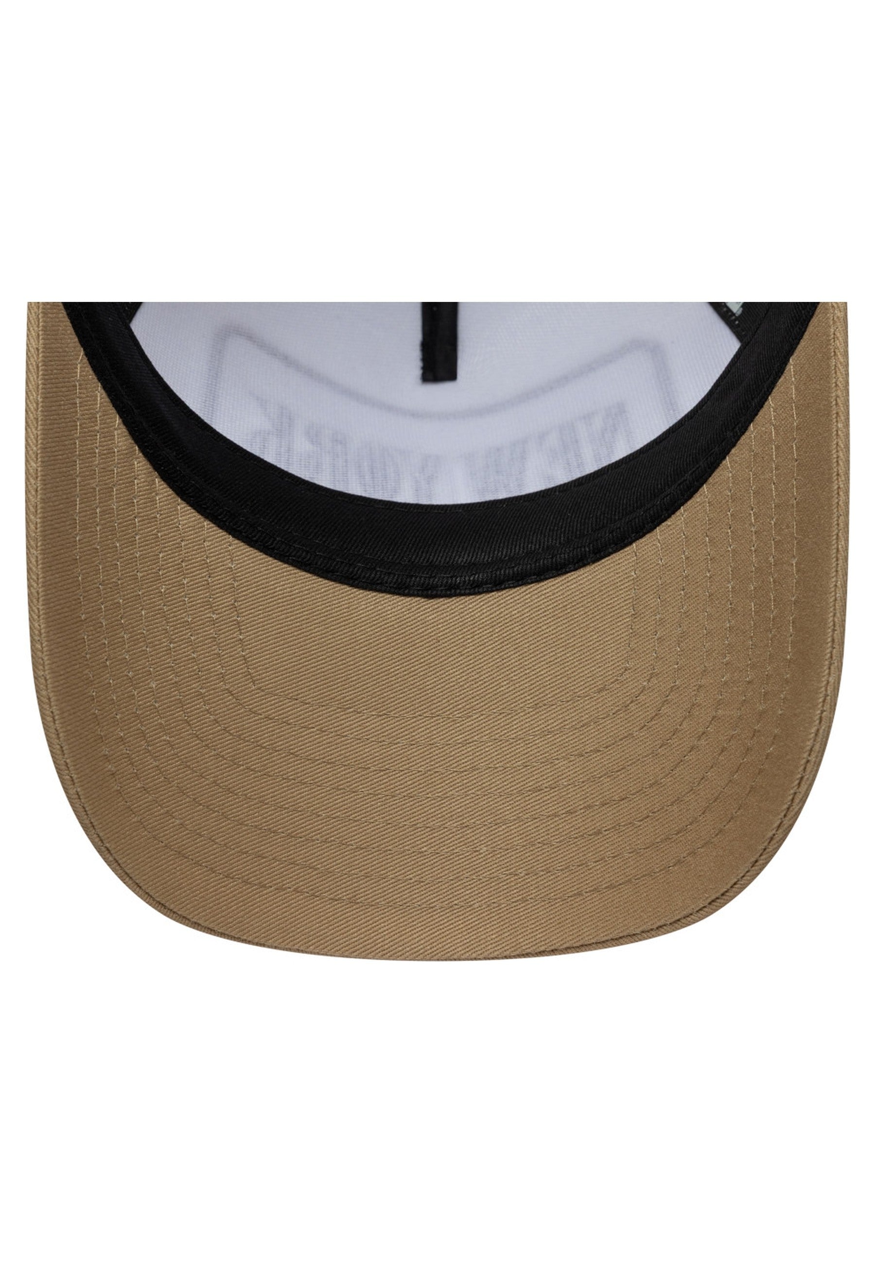 GORRA NEW ERA TOSTADA NEWYORK LOCATION PATCH TRUCKER NEWERA