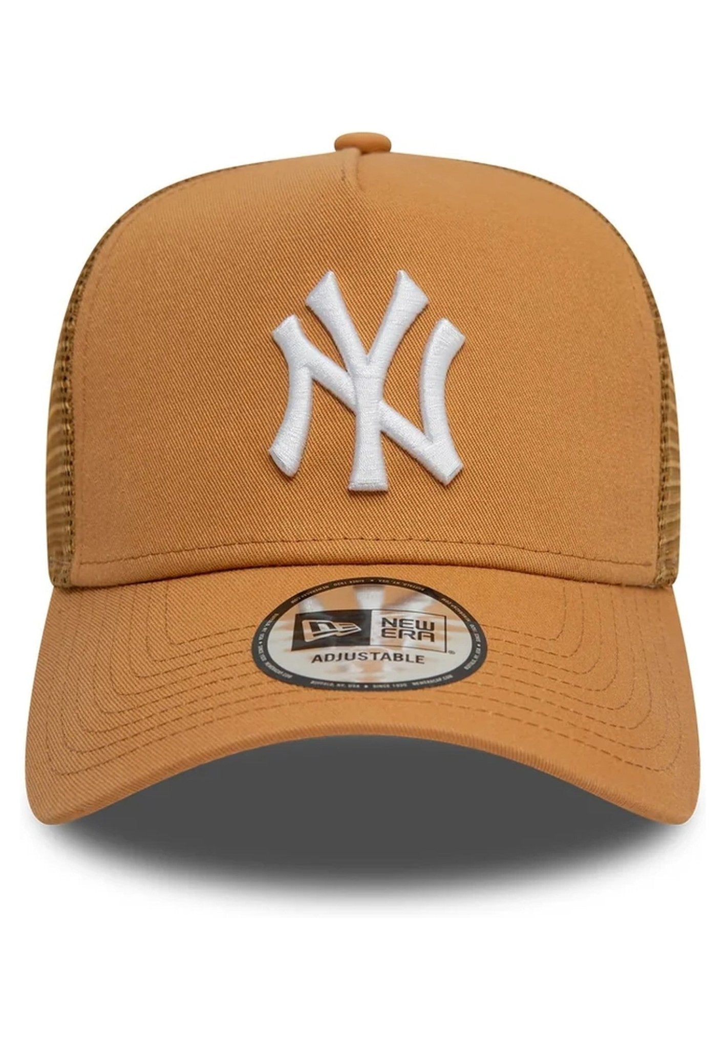 GORRA NEW ERA TOSTADA YANKEES LEAGUE ESS TRUCKER NEYYAN - AREA ZERO