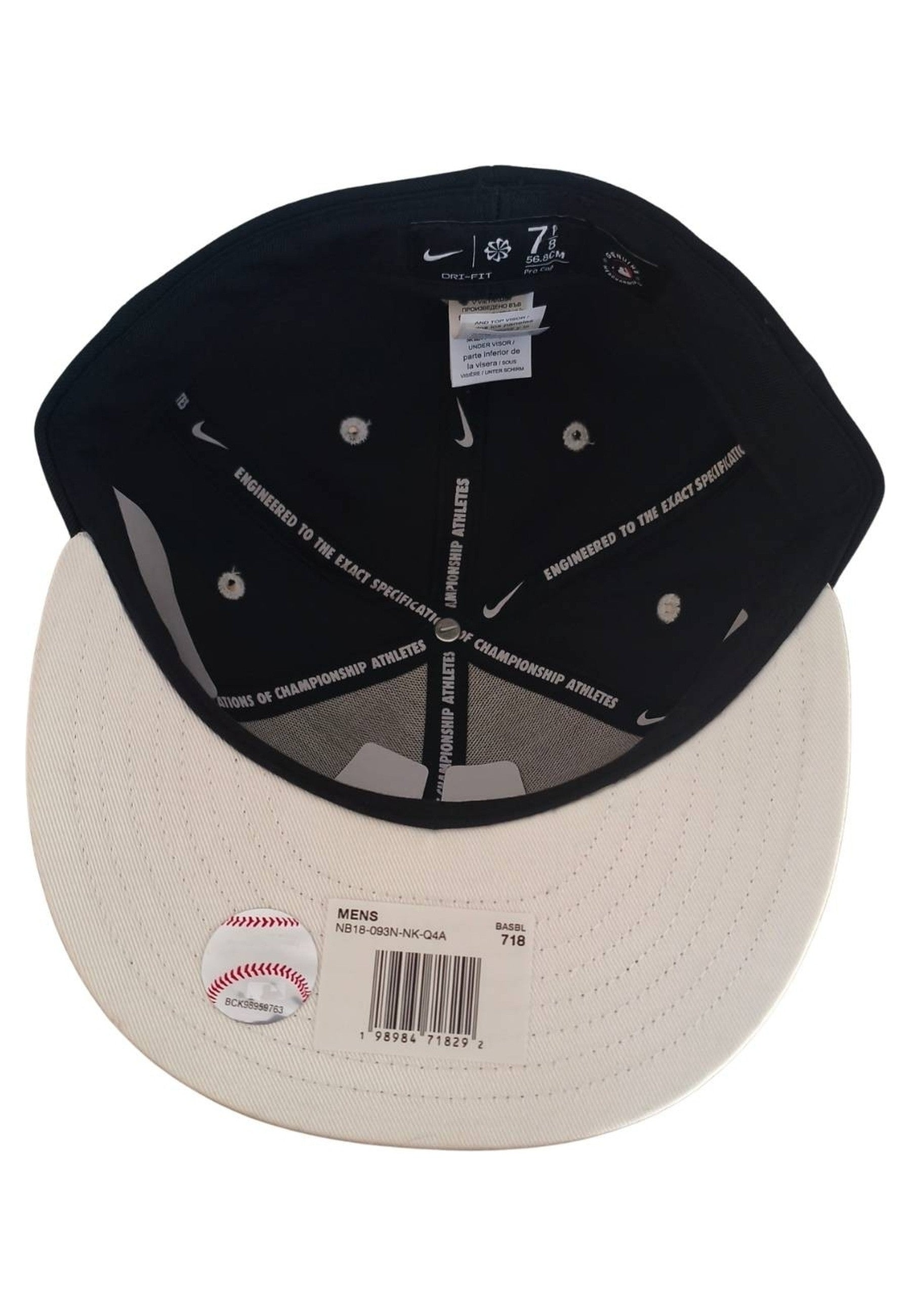 GORRA NIKE NEGRA YANKEES STRUCTURED ROUND BILL FITTED CAP